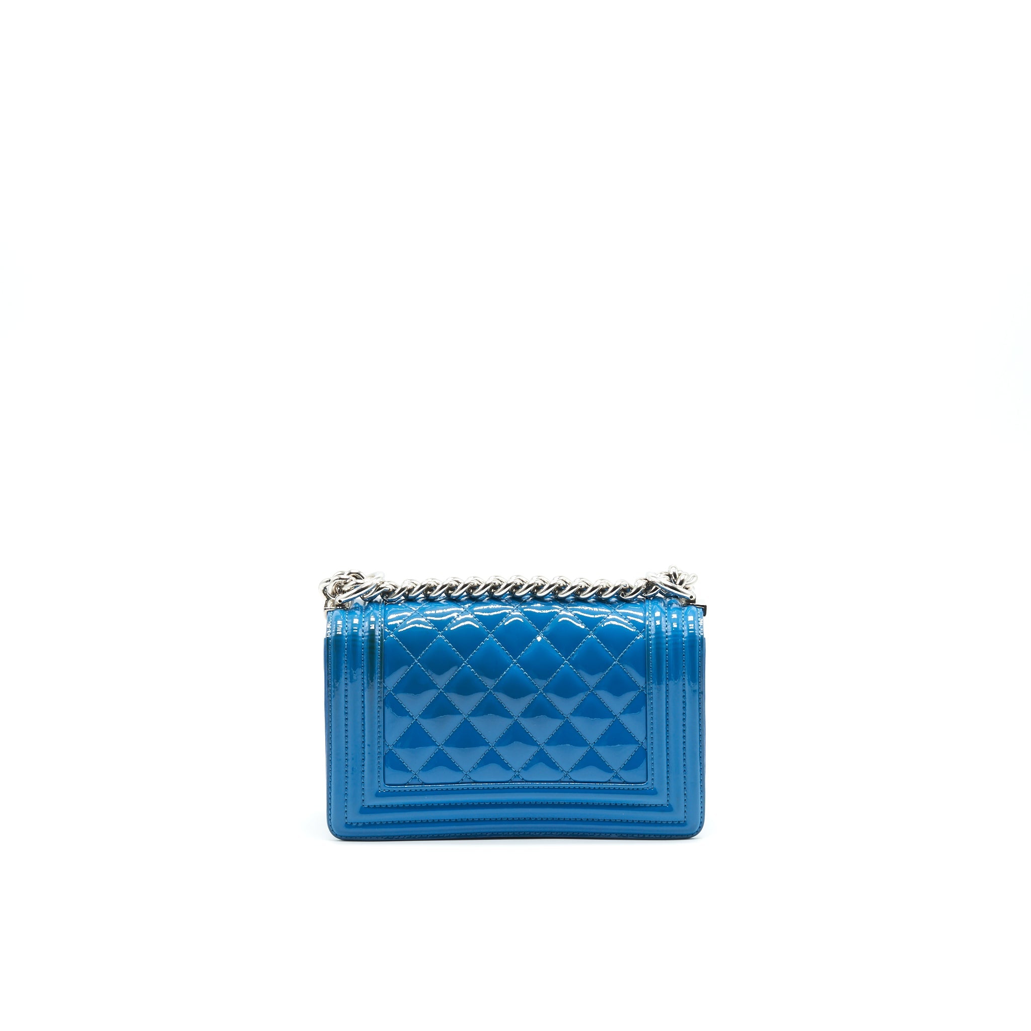 chanel-small-le-boy-bag-in-patent-leather-blue-shw