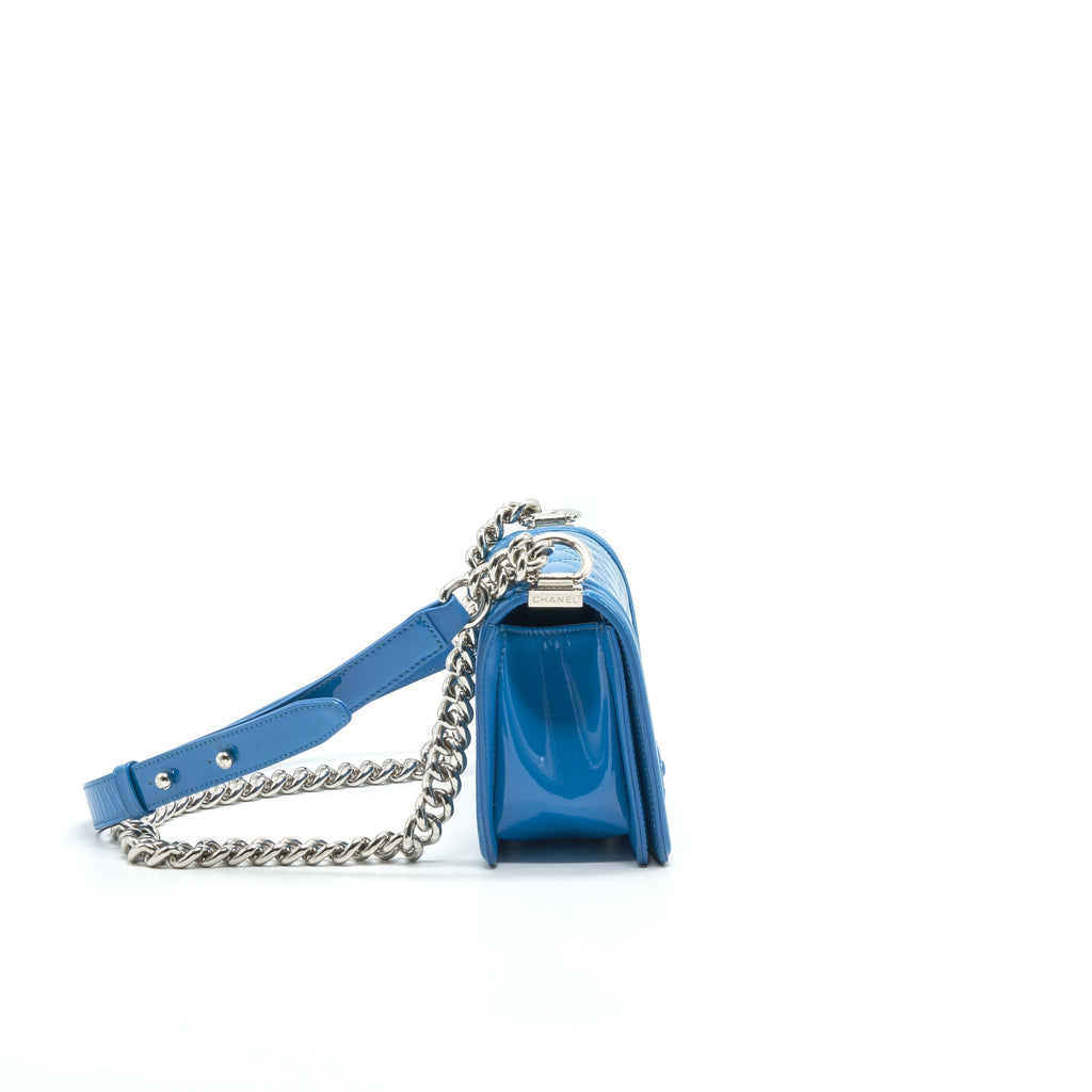 chanel-small-le-boy-bag-in-patent-leather-blue-shw