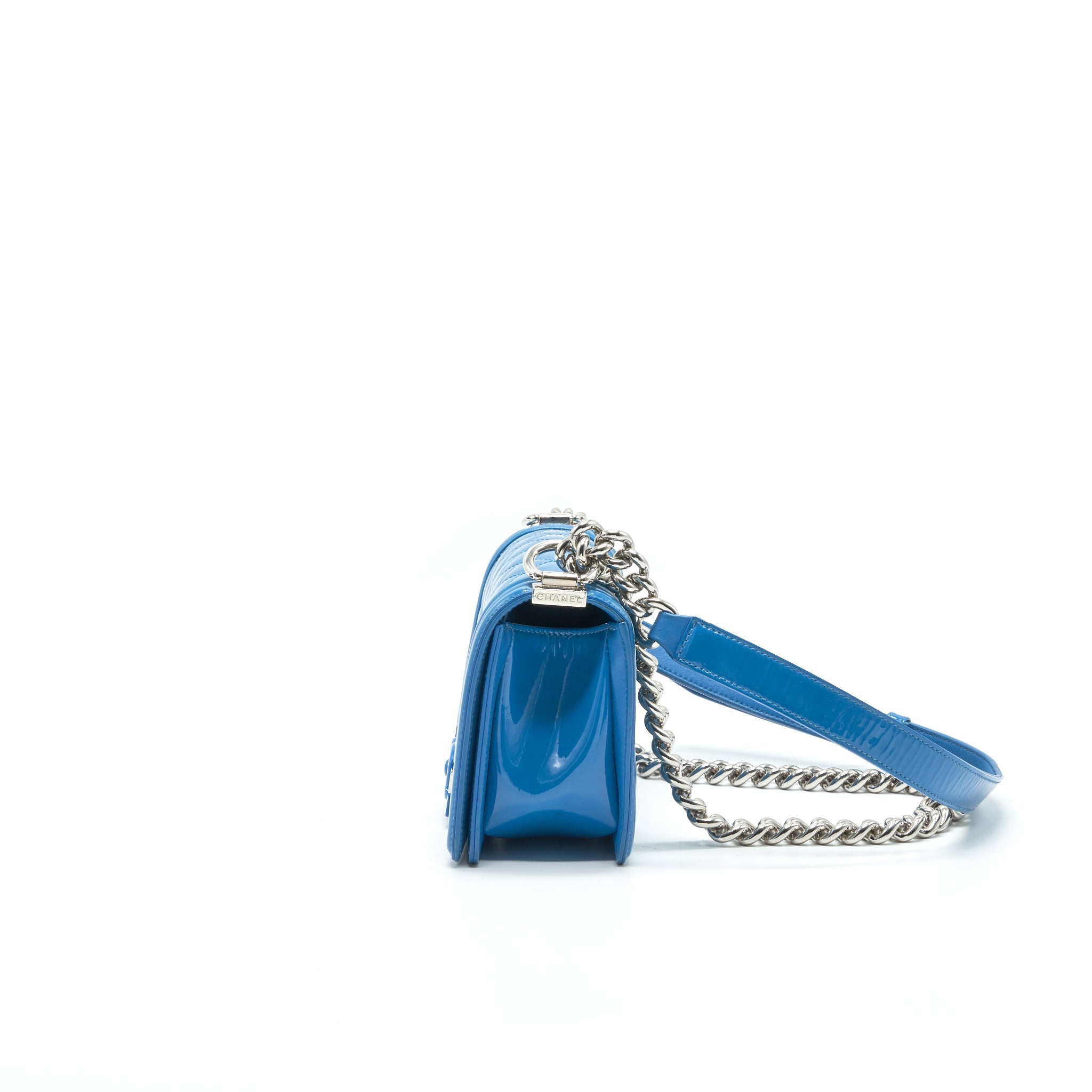 chanel-small-le-boy-bag-in-patent-leather-blue-shw