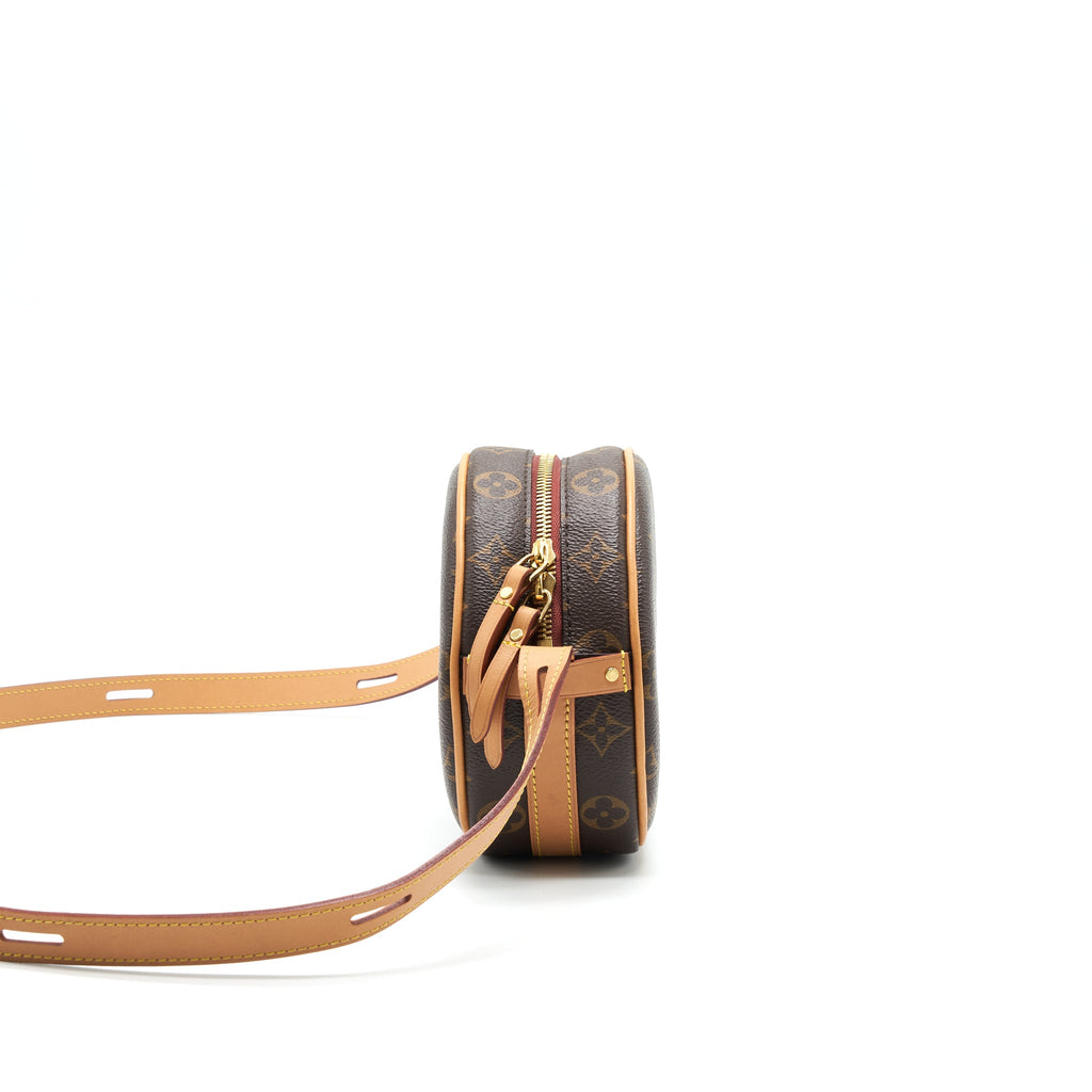 louis-vuitton-boite-chapeau-souple-pm-monogram-canvas