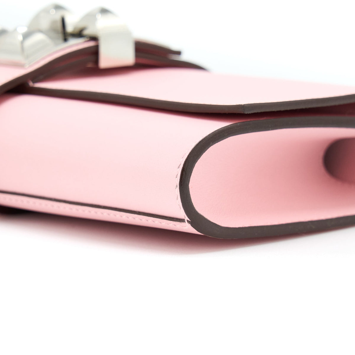 hermes-pochette-medor-23-swift-rose-sakura-shw-stamp-d