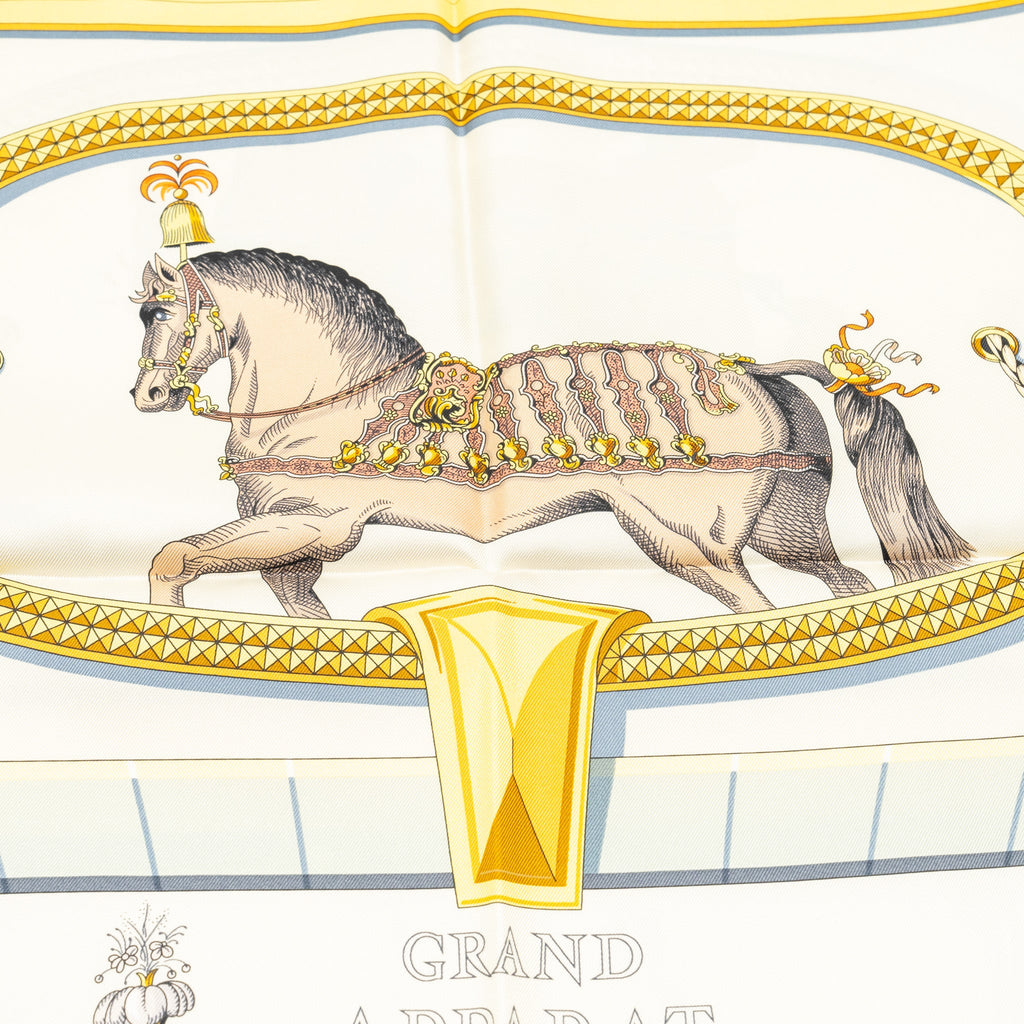 hermes-90cm-silk-forever-scarf-grand-apparat-creme-gold-multicolore
