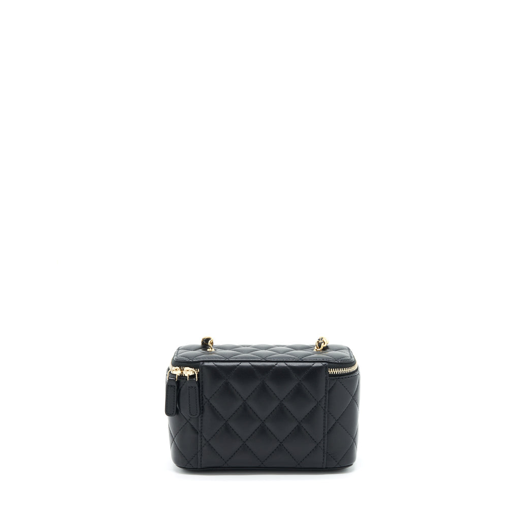 chanel-22s-pearl-crush-long-vanity-with-chain-lambskin-black-ghw-1