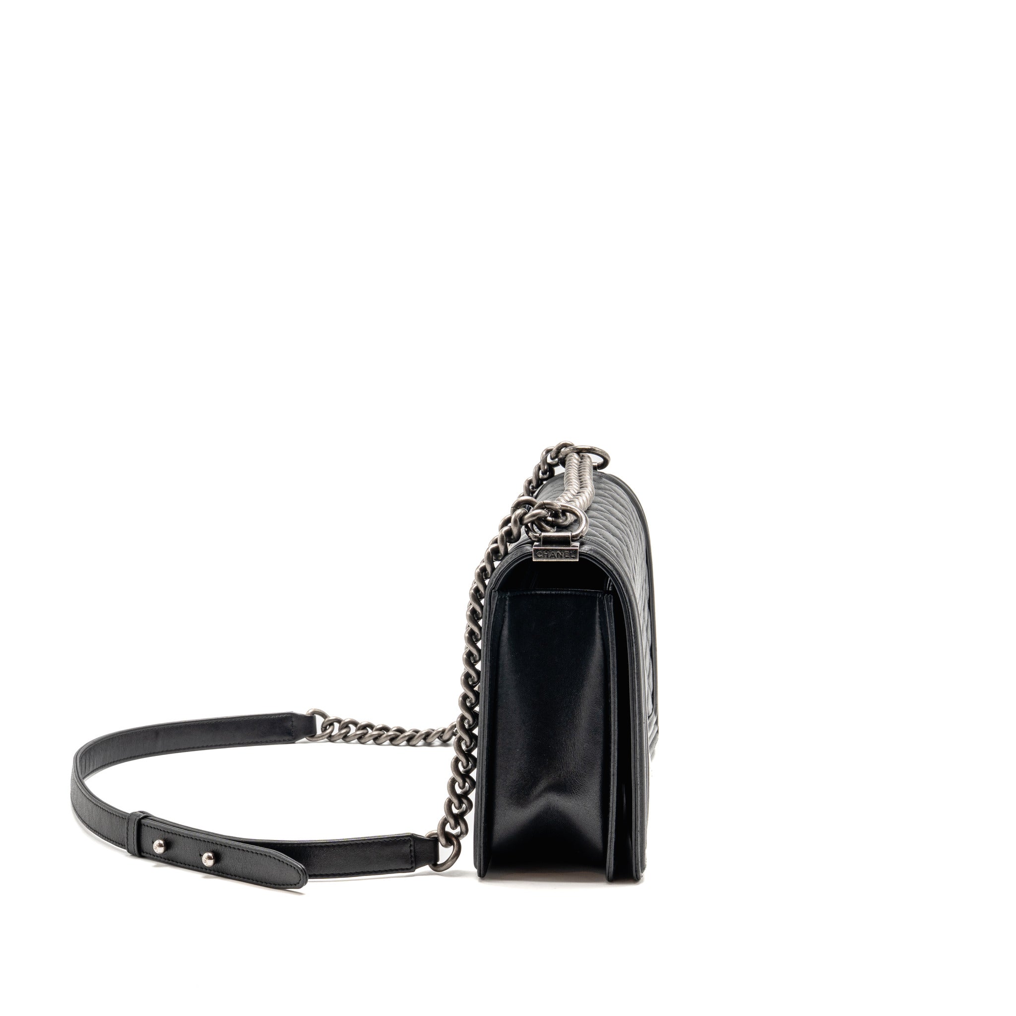 chanel-boy-black-19614572