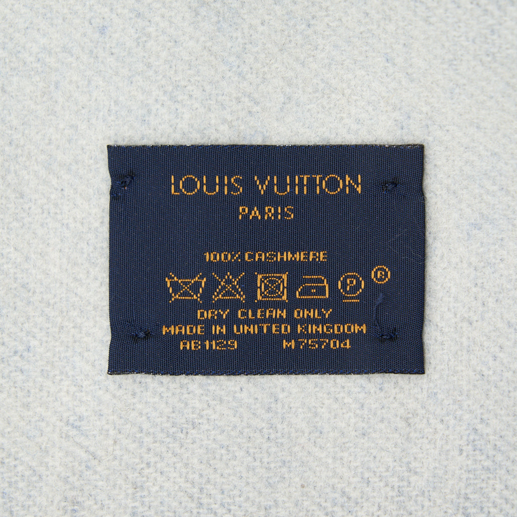 louis-vuitton-cashmere-shawl-in-light-blue-and-white