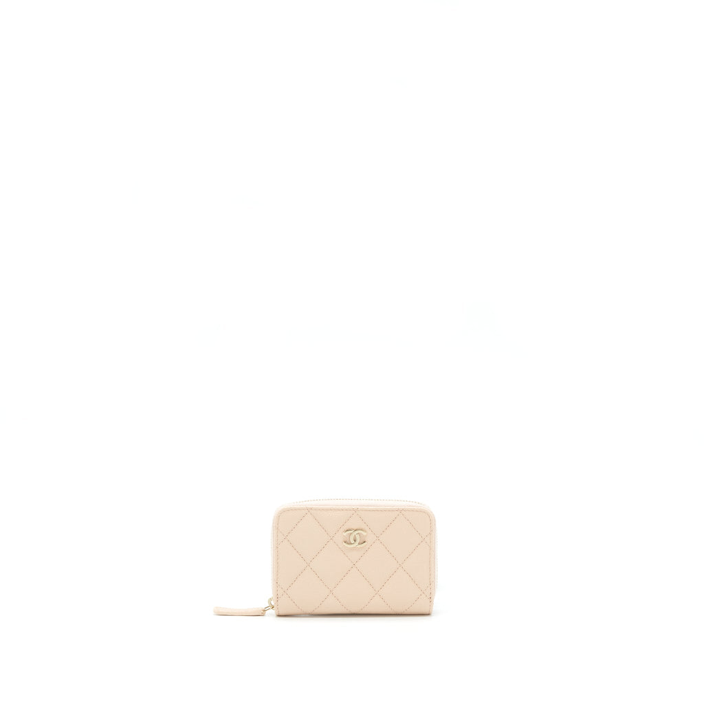 chanel-22c-zippy-card-holder-caviar-light-beige-lghw