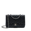 chanel-jumbo-single-flap-bag-caviar-black-shw-1