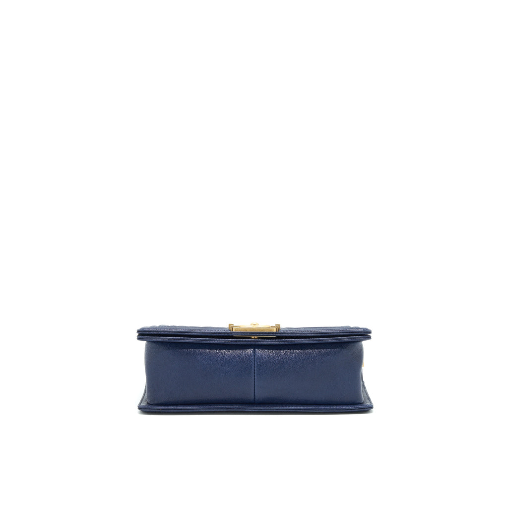 chanel-boy-chanel-old-medium-caviar-navy-with-ghw