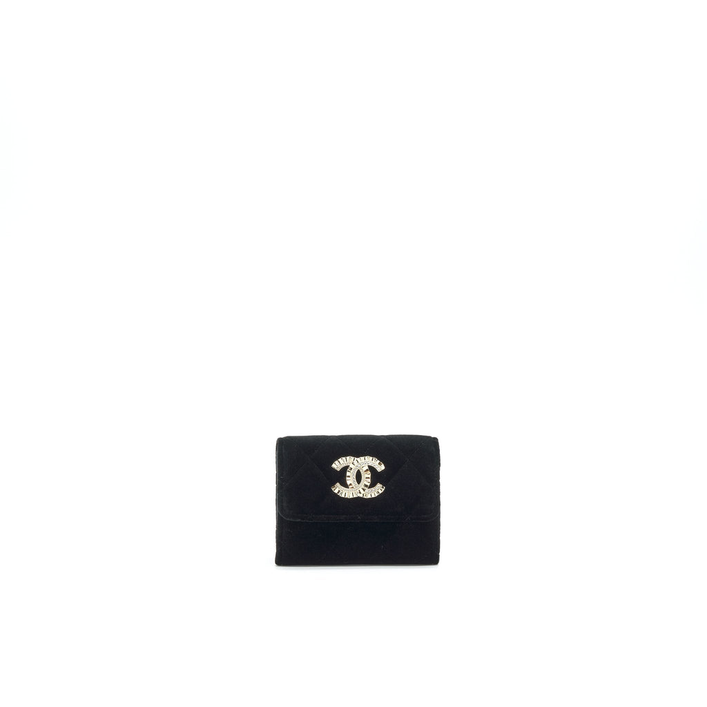 chanel-velvet-cc-crystal-logo-small-flap-wallet