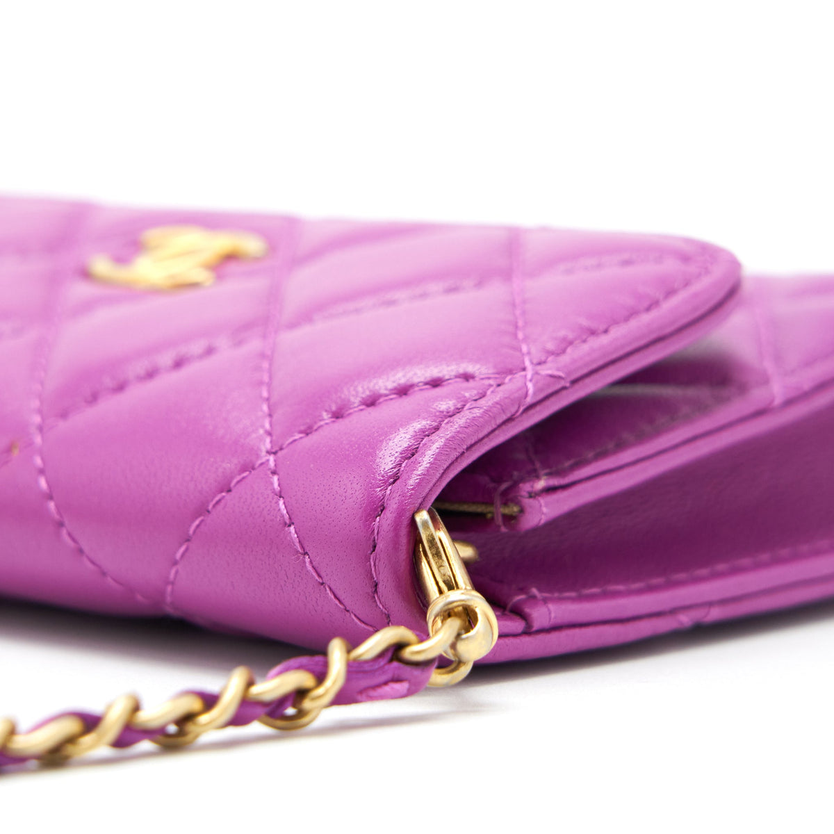 chanel-pearl-crush-mini-belt-bag-lambskin-pinky-purple-ghw