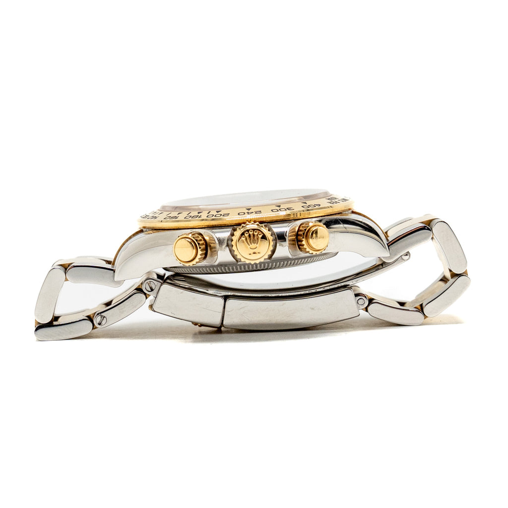 rolex-cosmograph-daytona-40mm-oystersteel-yellow-gold-black-golden-counter-rings-dial-oyster-bracelet-model-126503