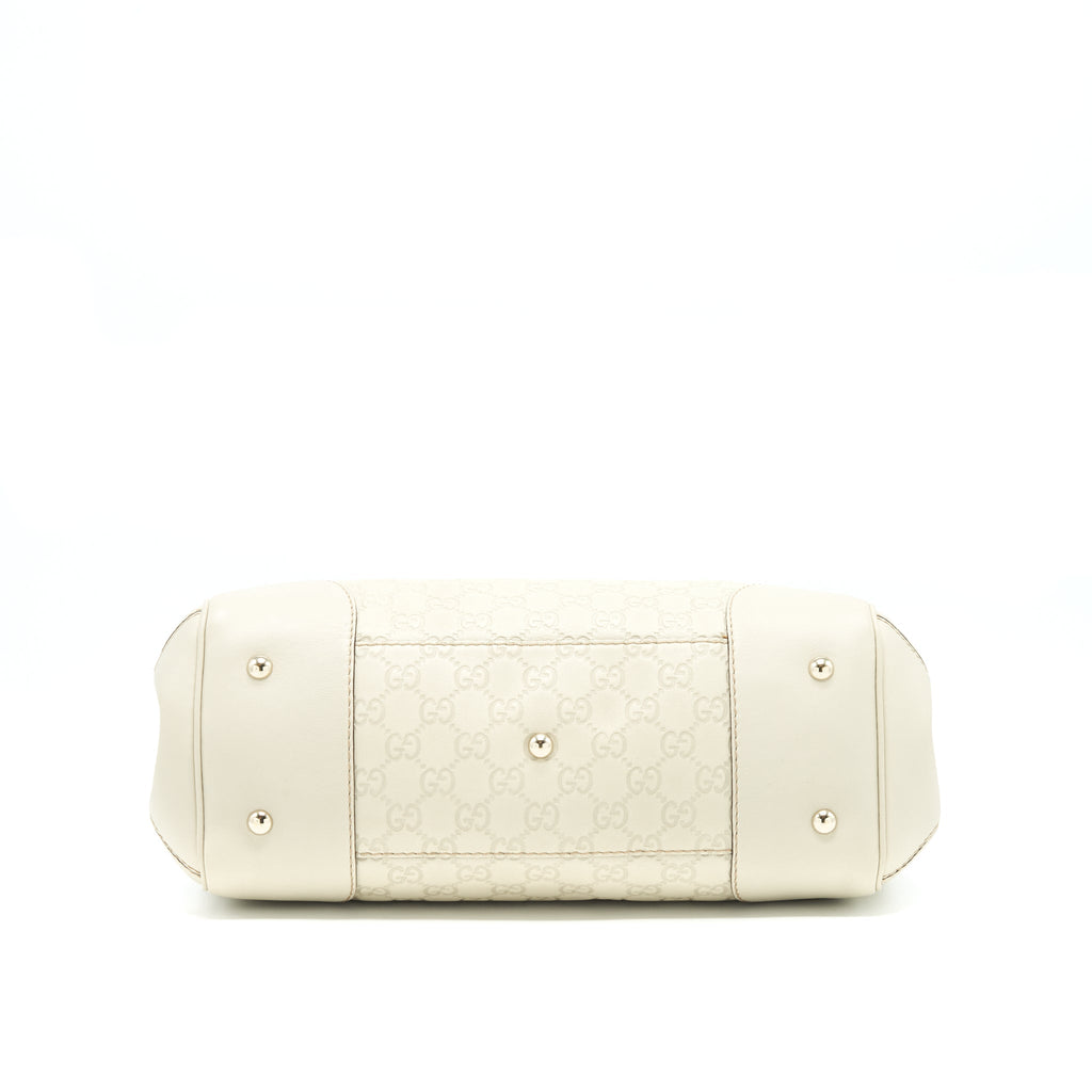 gucci-interlock-pattern-tote-bag-light-grey-1