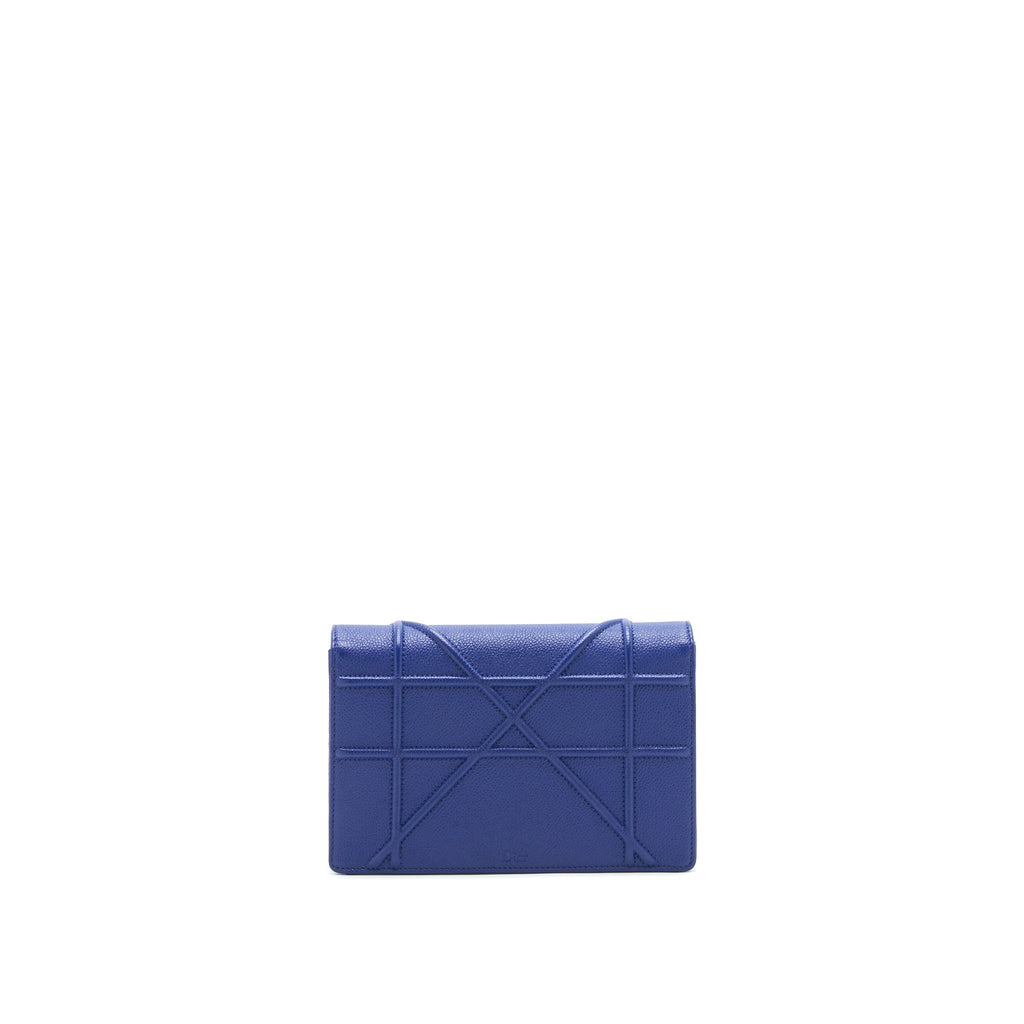 dior-diorama-wallet-on-change-blue-with-shw