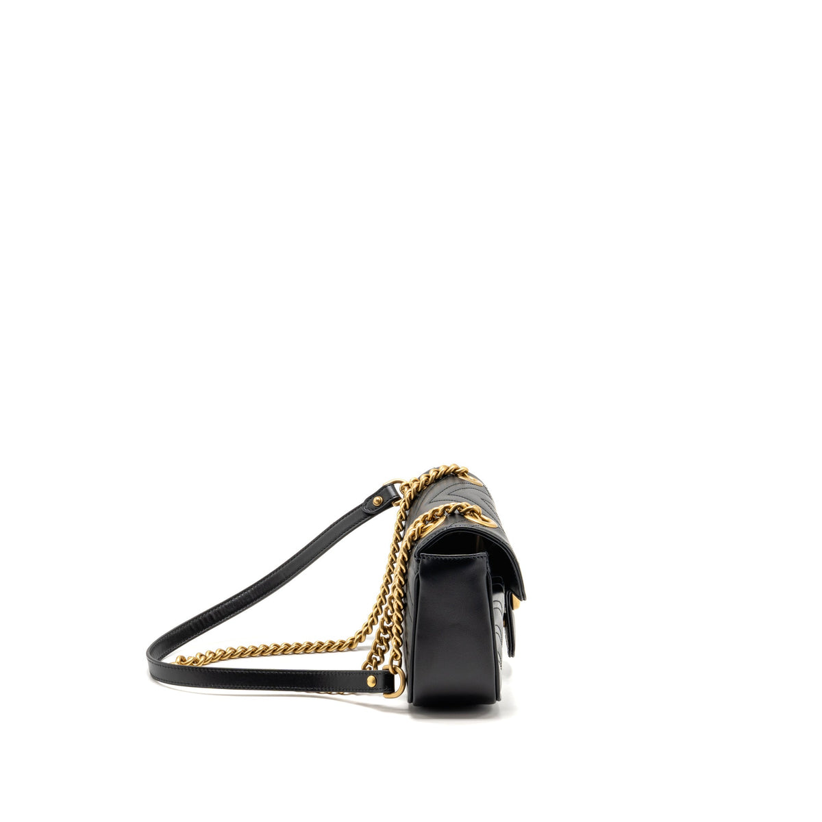gucci-gg-marmont-small-shoulder-bag-chevron-leather-black-ghw