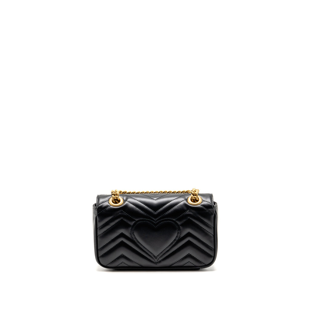 gucci-gg-marmont-small-shoulder-bag-chevron-leather-black-ghw