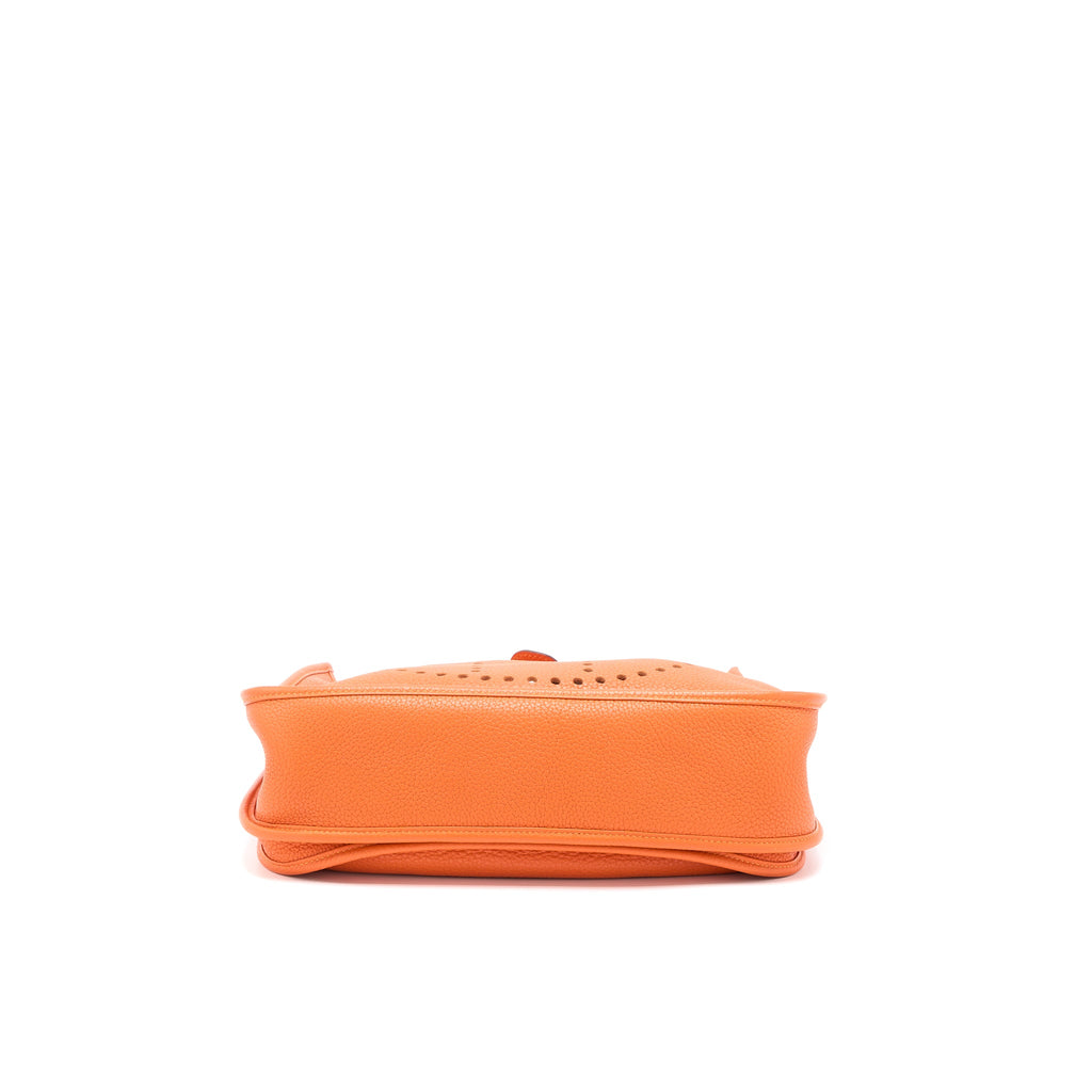 hermes-evelyn-33-clemence-9j-feu-shw-stamp-square-r