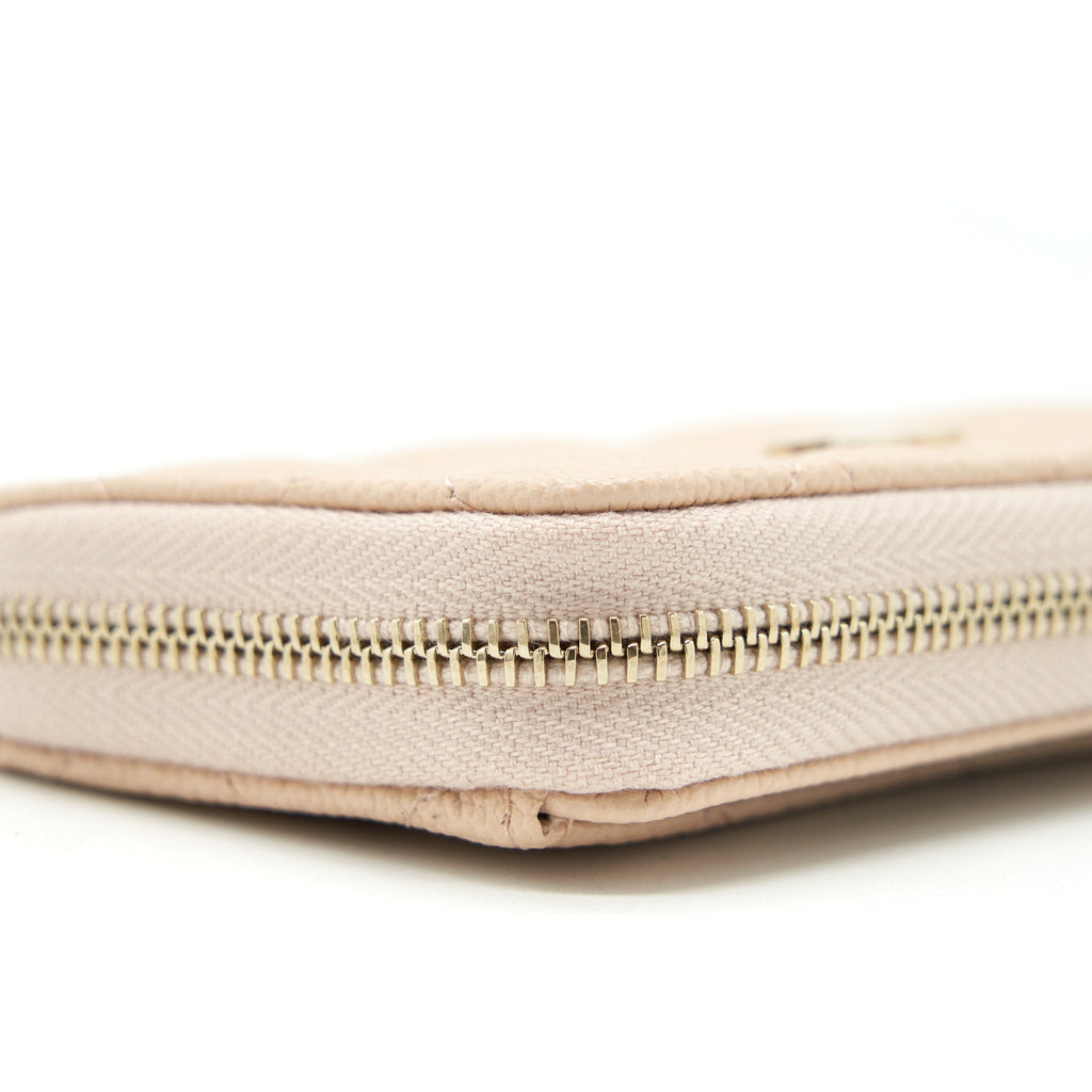 chanel-22c-zippy-card-holder-caviar-light-beige-lghw