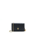 chanel-pearl-crush-wallet-on-chain-lambskin-black-ghw-microchip-5