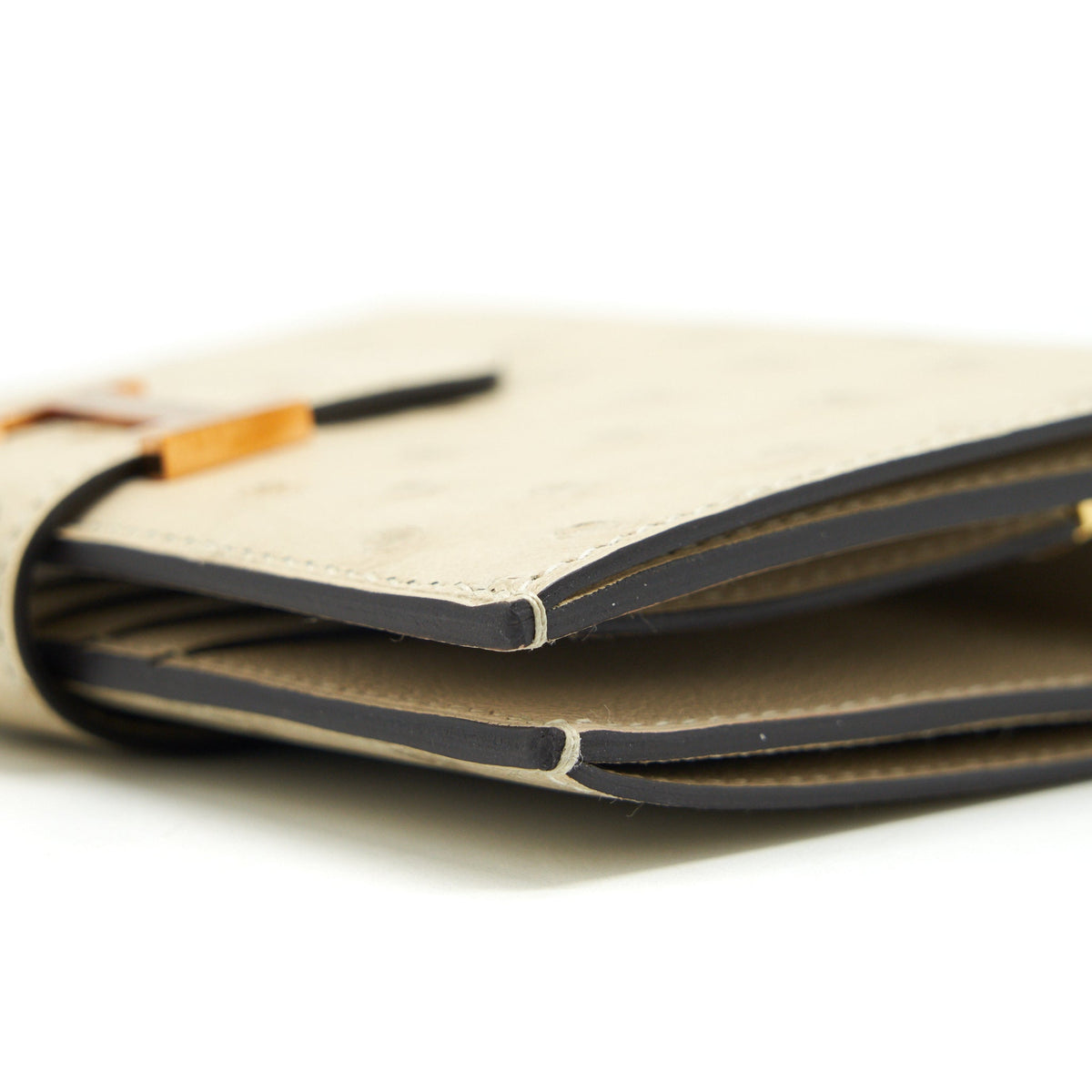 hermes-ostrich-bearn-compact-wallet-3c-parchemin-ghw