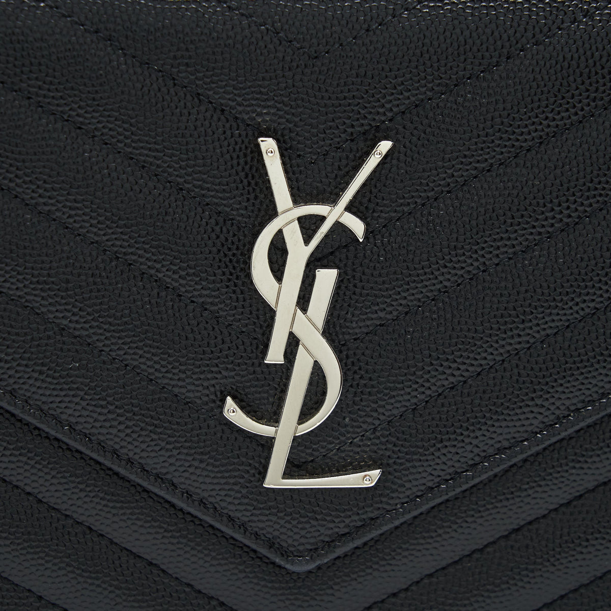 saint-laurent-ysl-chain-wallet-crossbody-bag-grain-calfskin-shw