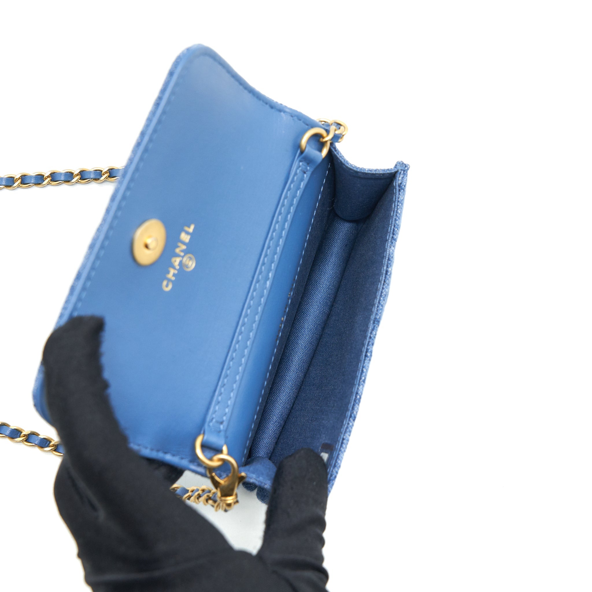 chanel-pearl-crush-denim-mini-flap-belt-bag-ghw