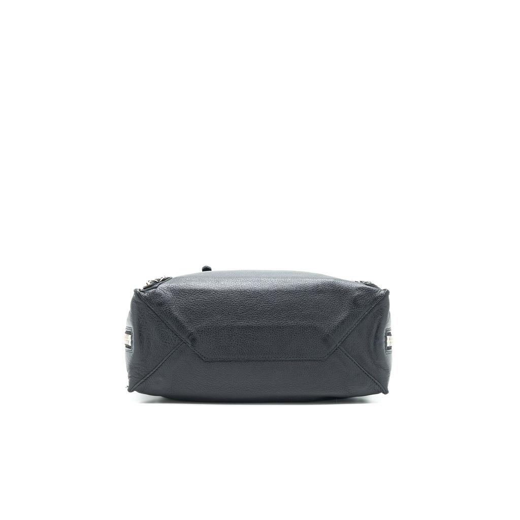 balenciaga-papier-a4-classic-studs-bag-leather-black