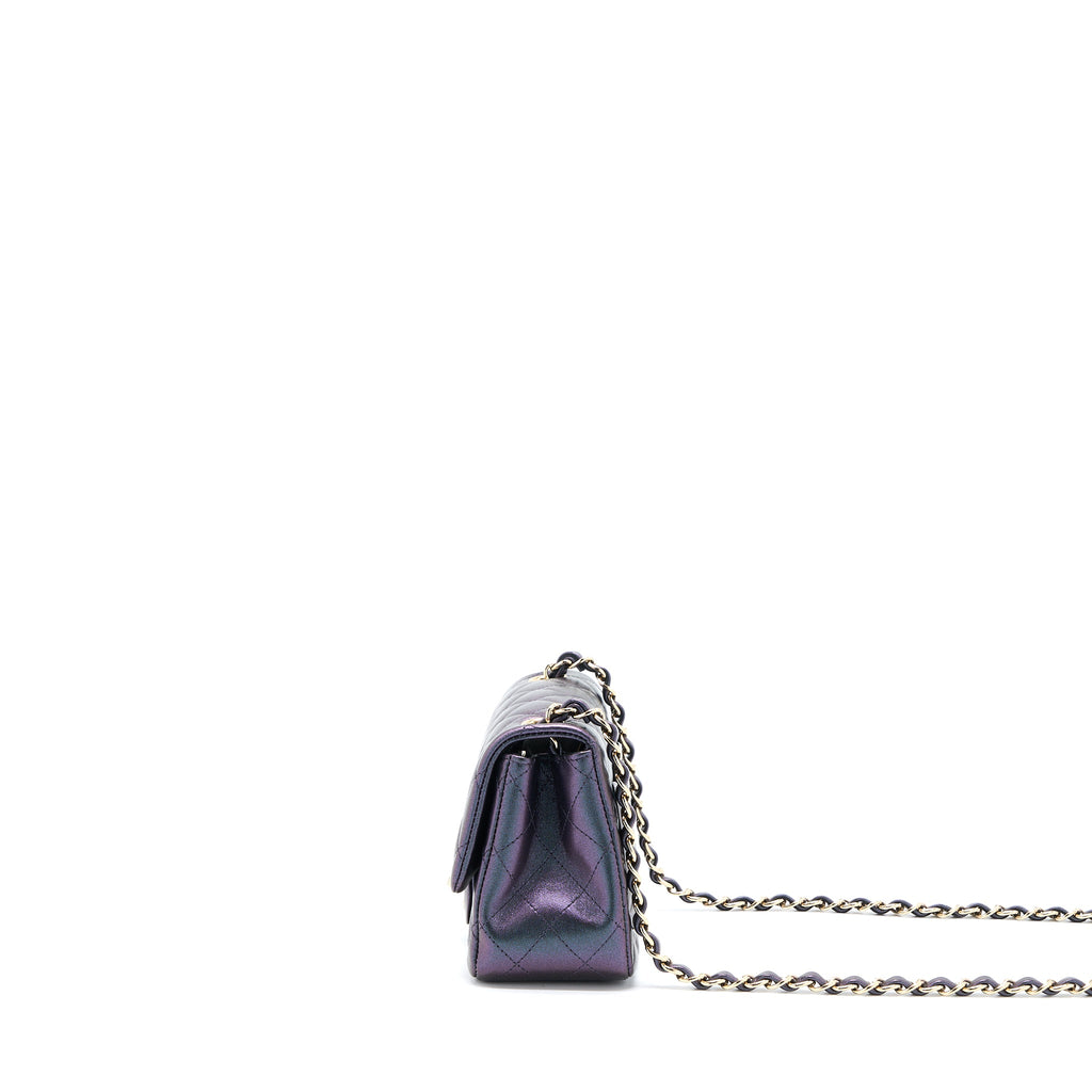 chanel-22b-mini-square-pearly-lambskin-black-lghw-microchip