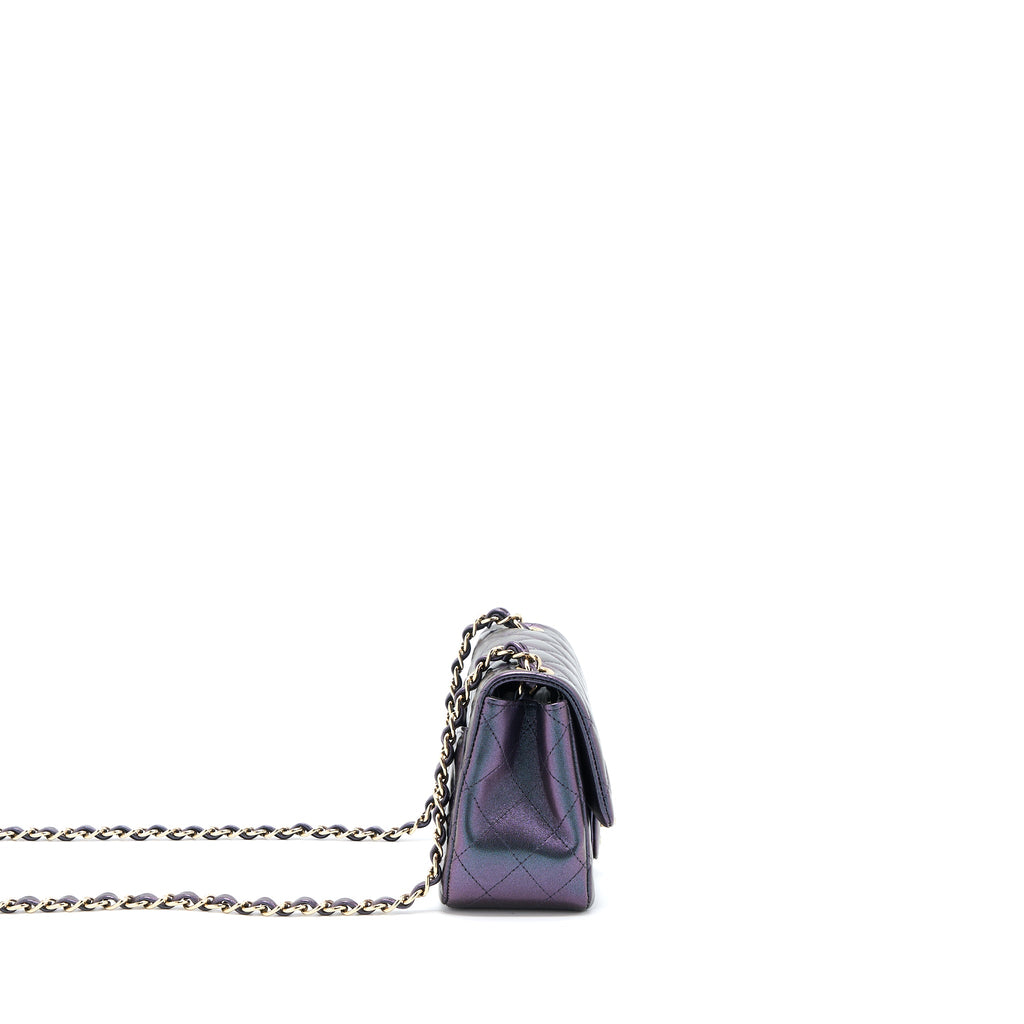 chanel-22b-mini-square-pearly-lambskin-black-lghw-microchip