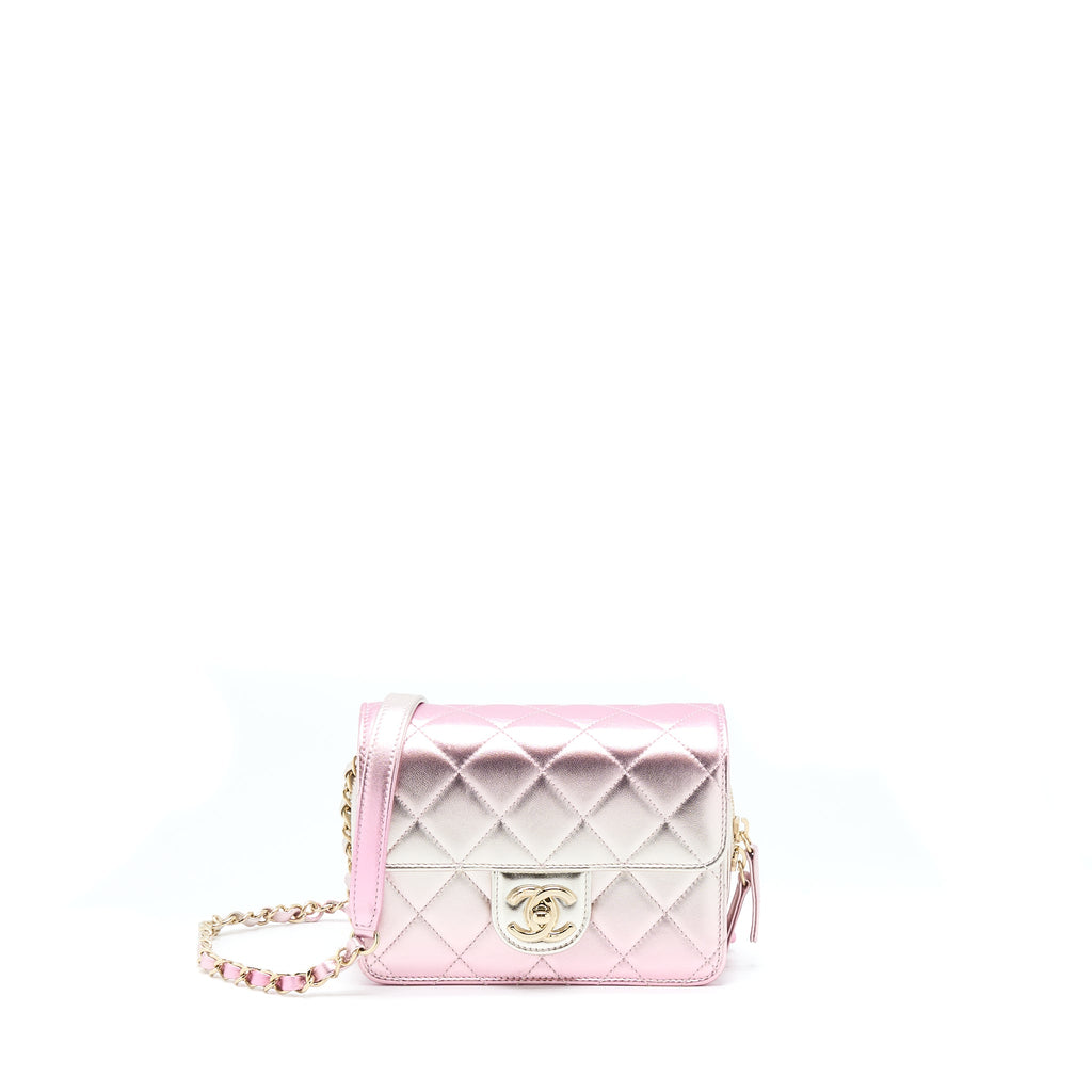 chanel-21p-crossbody-flap-bag-lambskin-iridescent-pink-lghwmicrochip