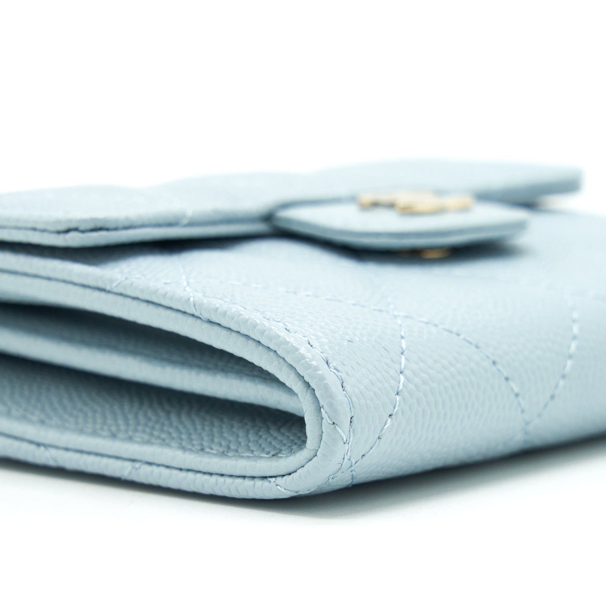 chanel-22p-flap-double-card-holder-caviar-light-blue-lghw