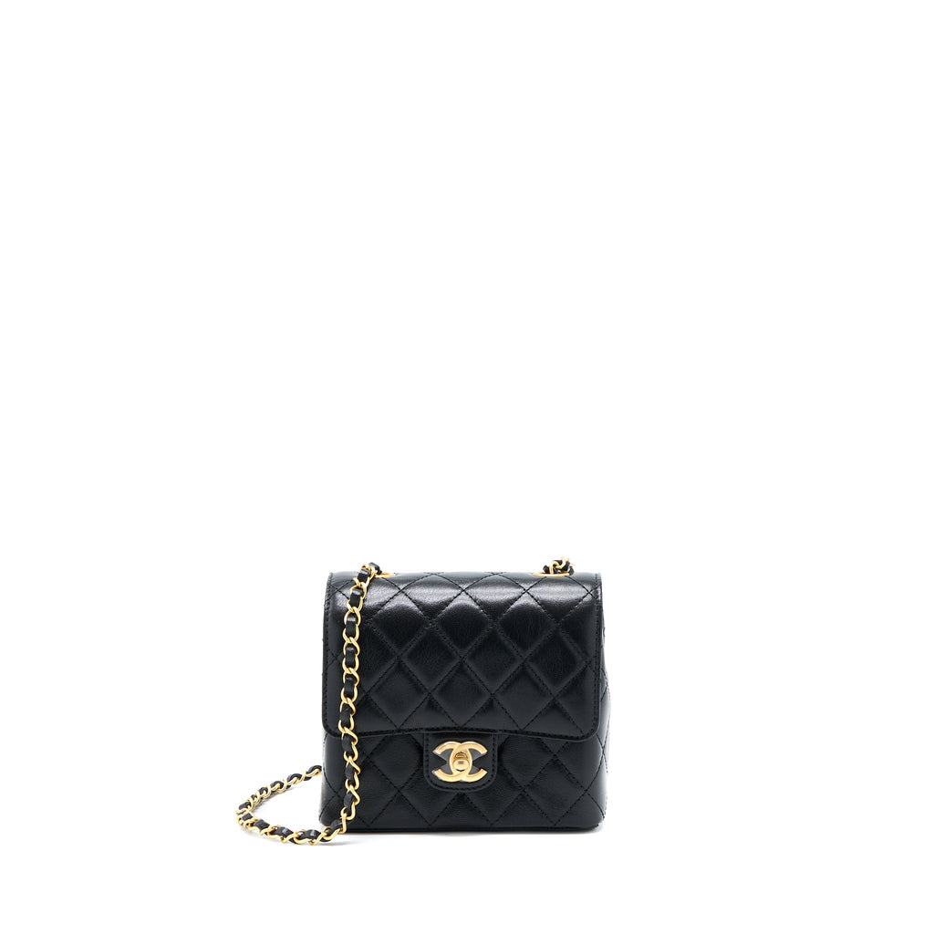 chanel-22k-retro-classic-new-square-mini-flap-bag-goatskin-black-ghw-microchip