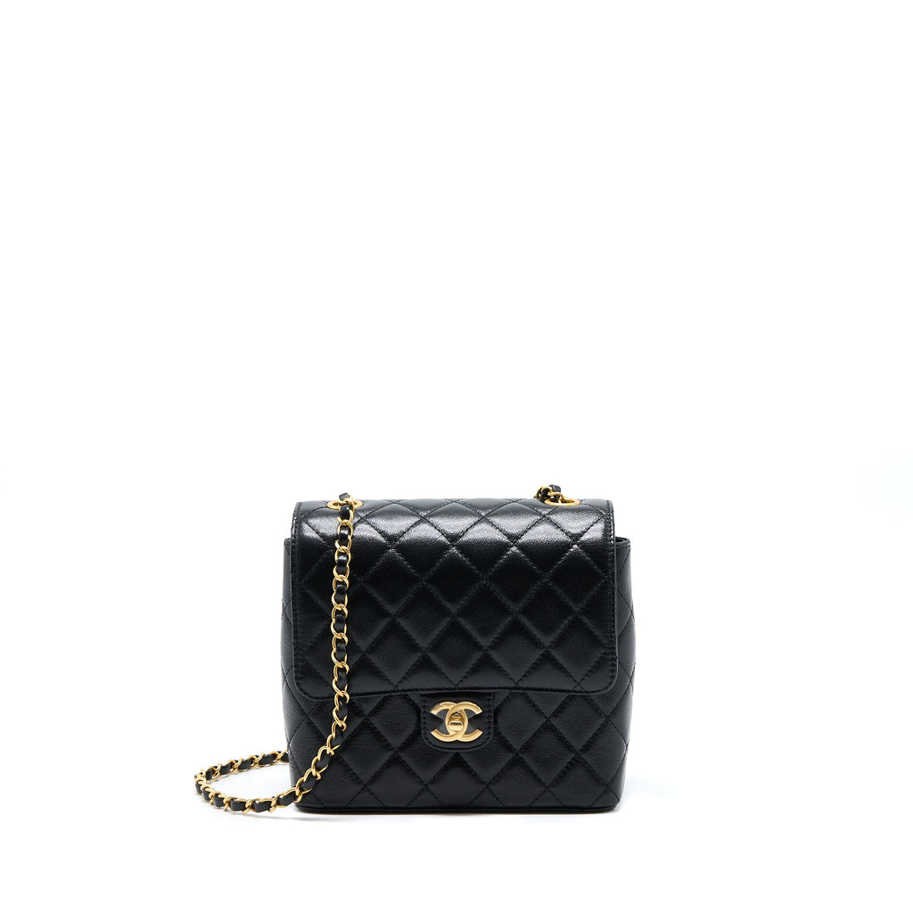 chanel-22k-retro-classic-new-square-flap-bag-goatskin-black-ghw-microchip