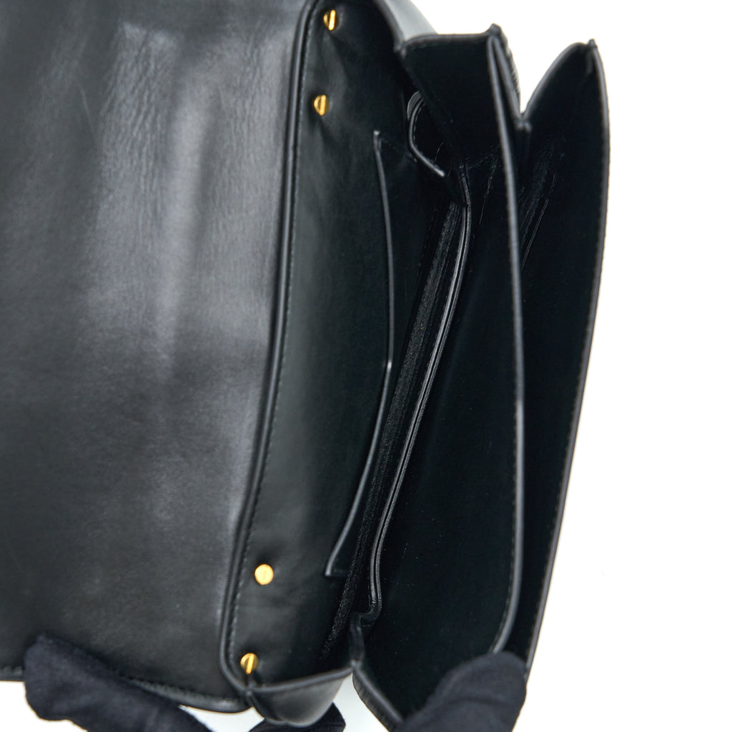 bottega-veneta-small-mount-bag-black-ghw