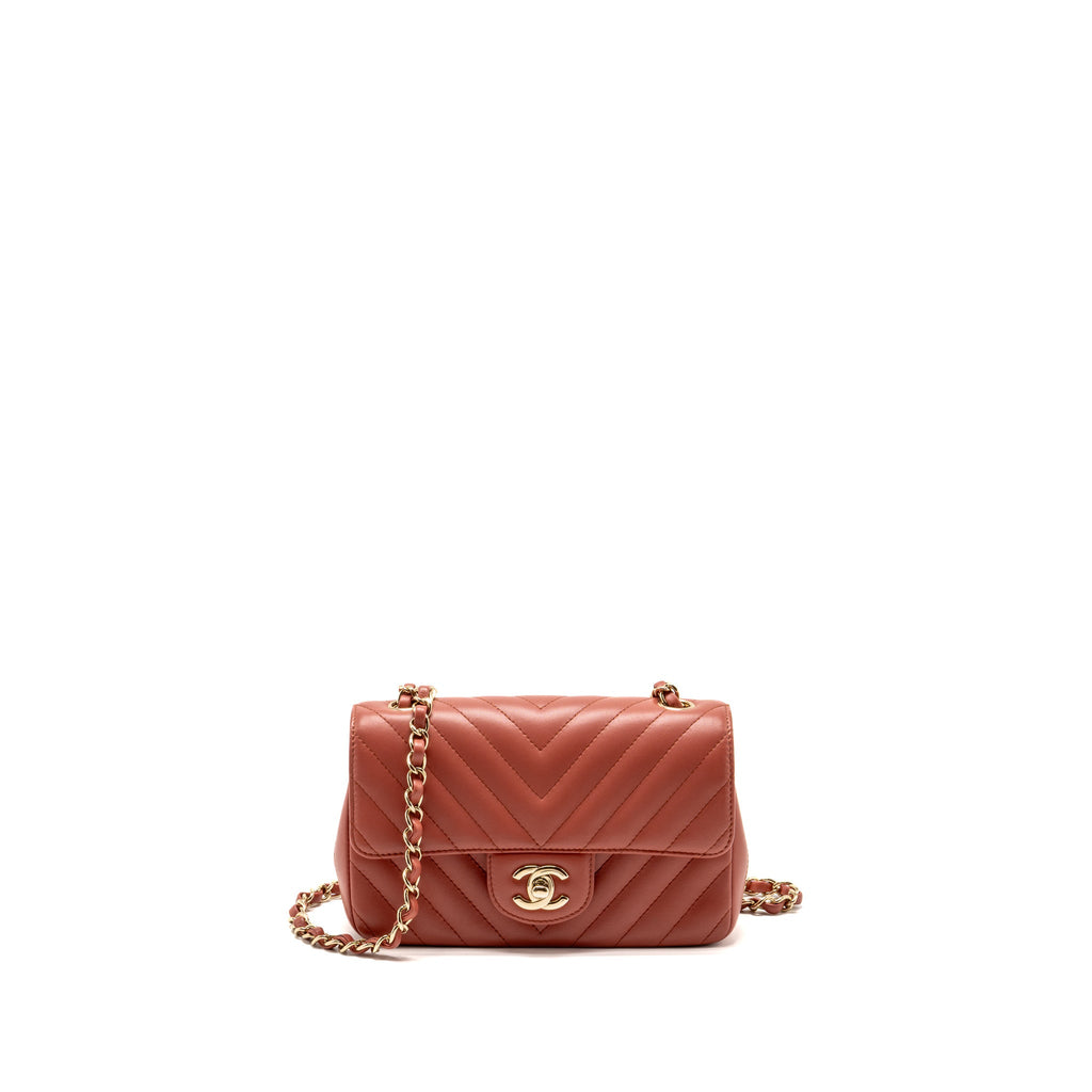 chanel-red