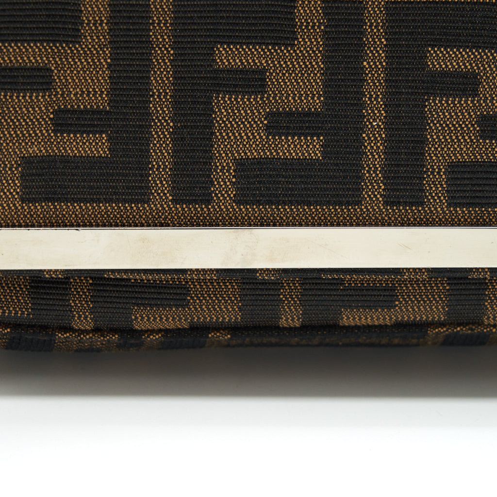 fendi-vintage-ff-logo-shoulder-bag