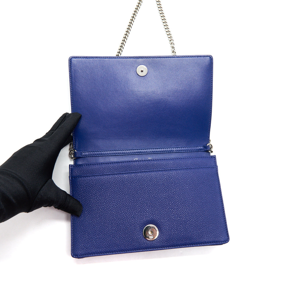 dior-diorama-wallet-on-change-blue-with-shw