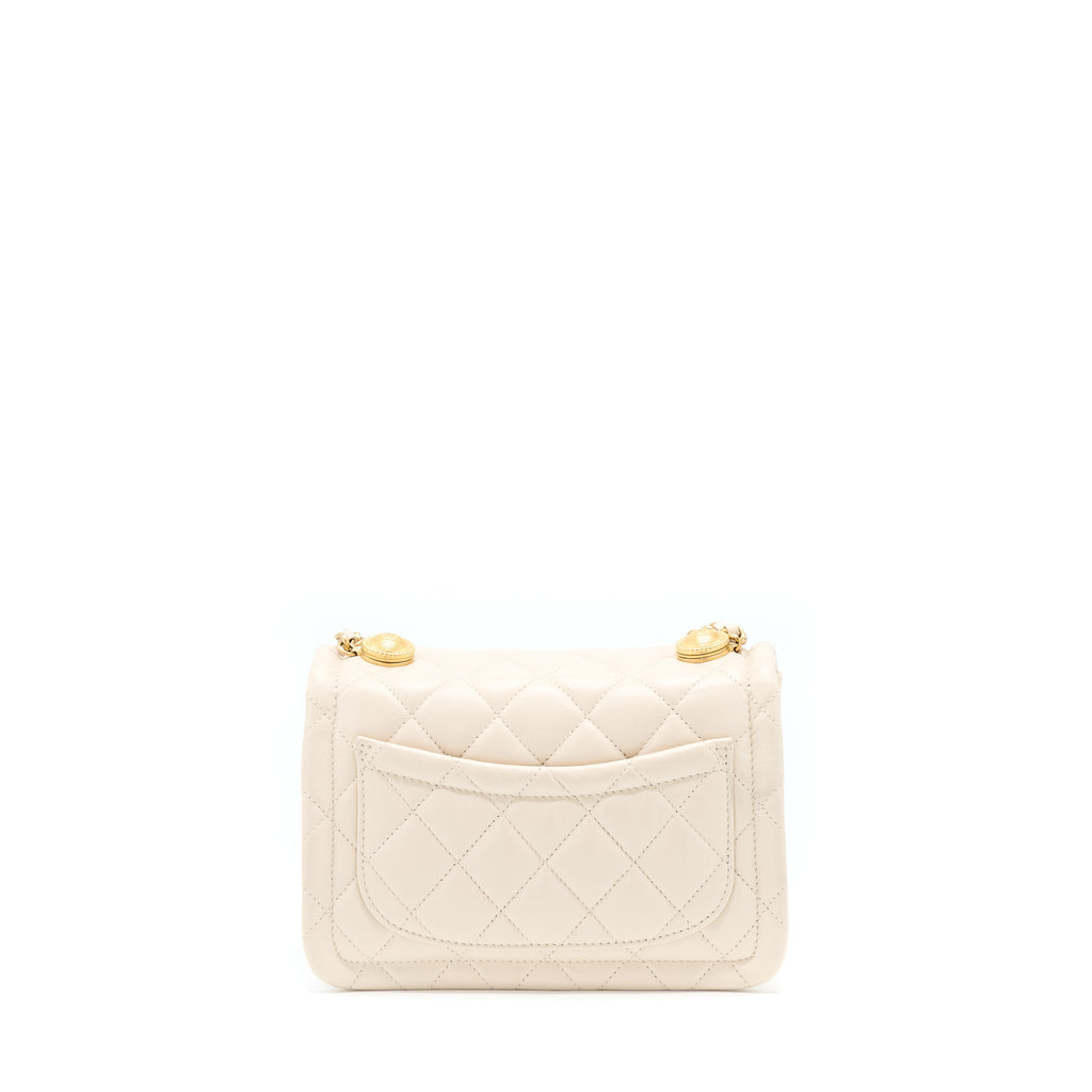 chanel-seasonal-flap-bag-beige-lghw