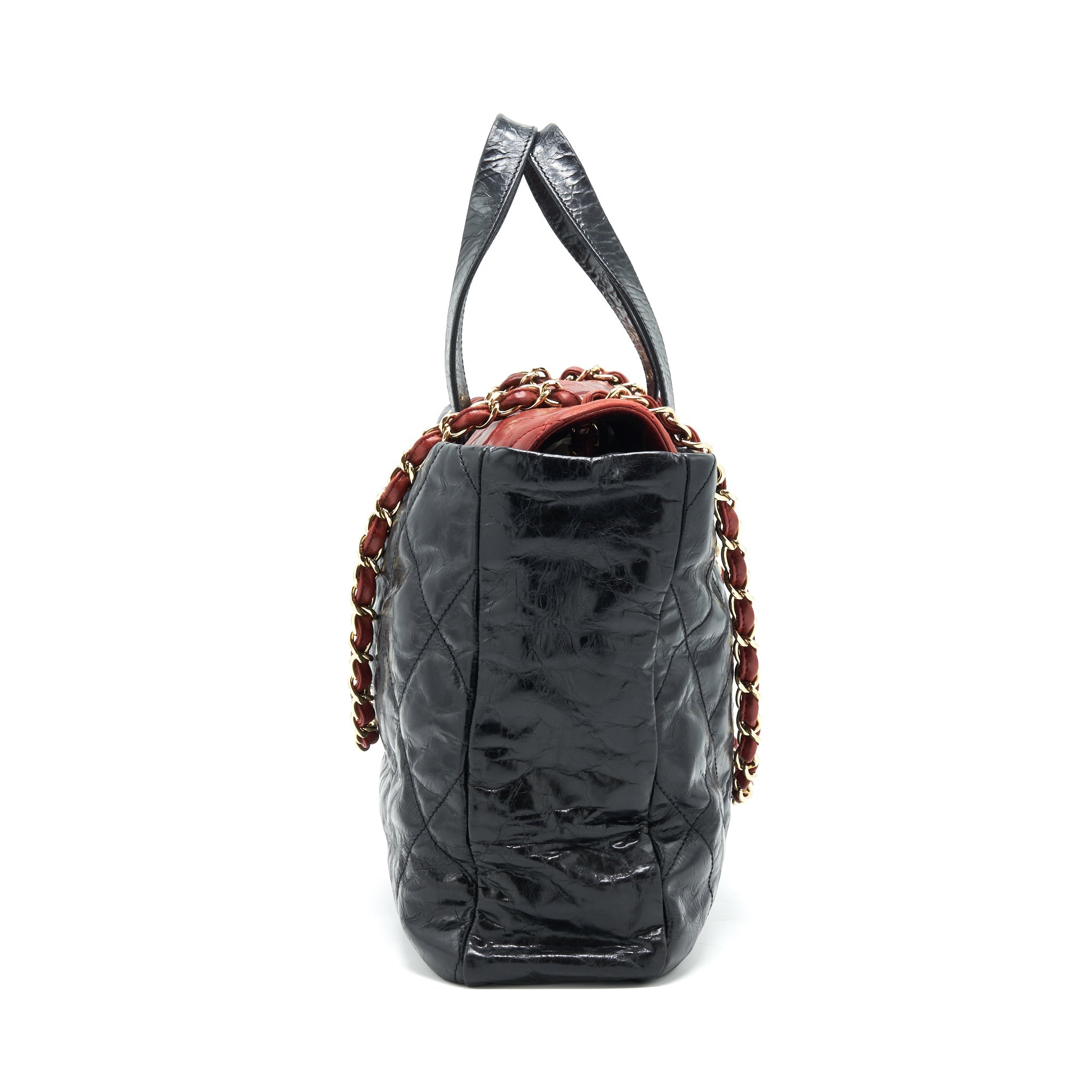 chanel-calfskin-tote-bag-with-chain-black-and-red-ghw