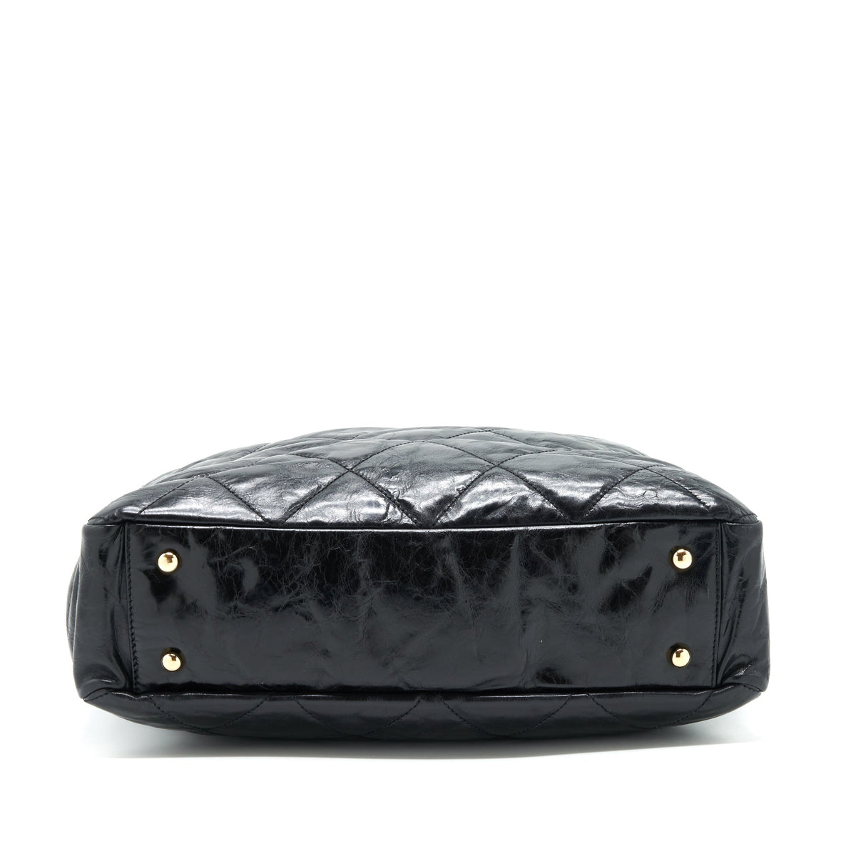 chanel-calfskin-tote-bag-with-chain-black-and-red-ghw