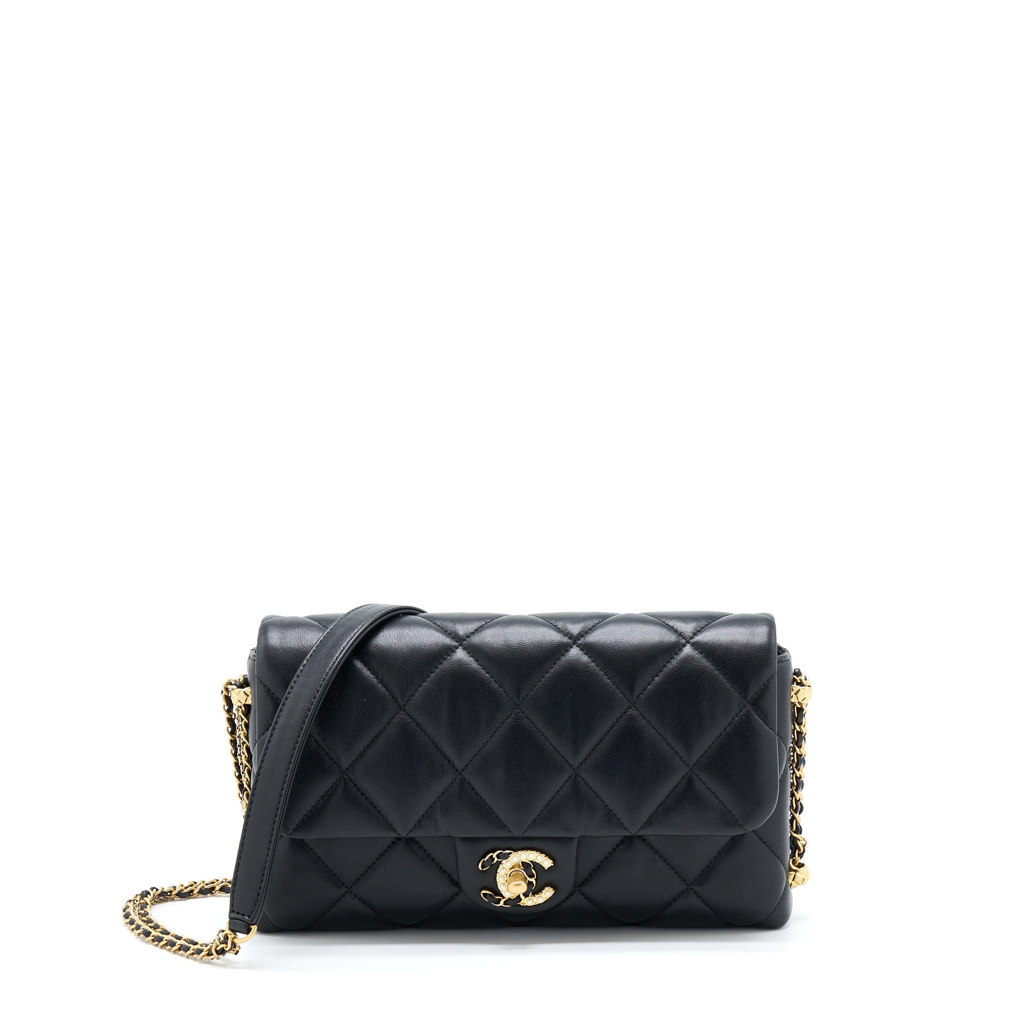 chanel-21a-quilted-detailed-logo-flap-bag-lambskin-black-ghw-microchip