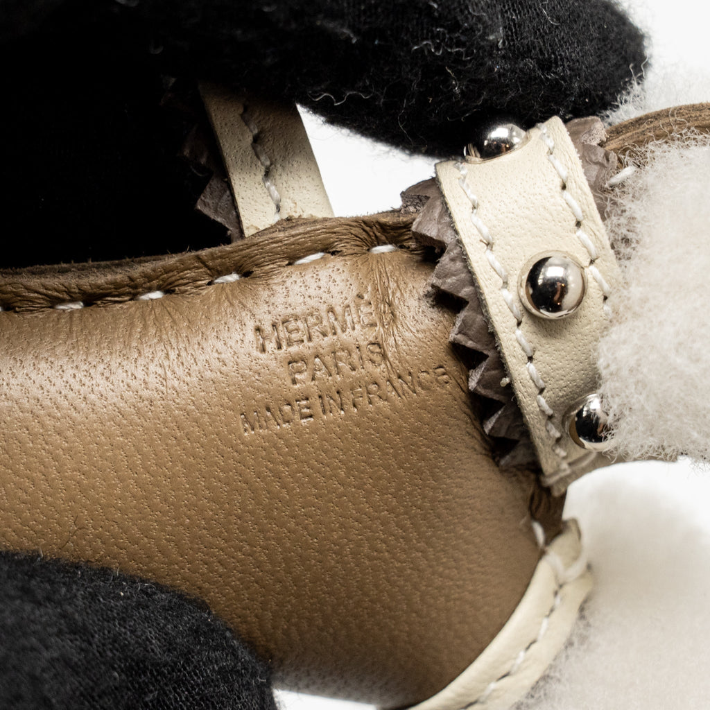 hermes-budy-shearing-bag-charm-wool-leather-etoupe-craie-stamp-k-copy