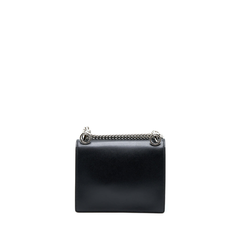 fendi-kan-i-calfskin-black-shw-with-an-extra-bag-charm