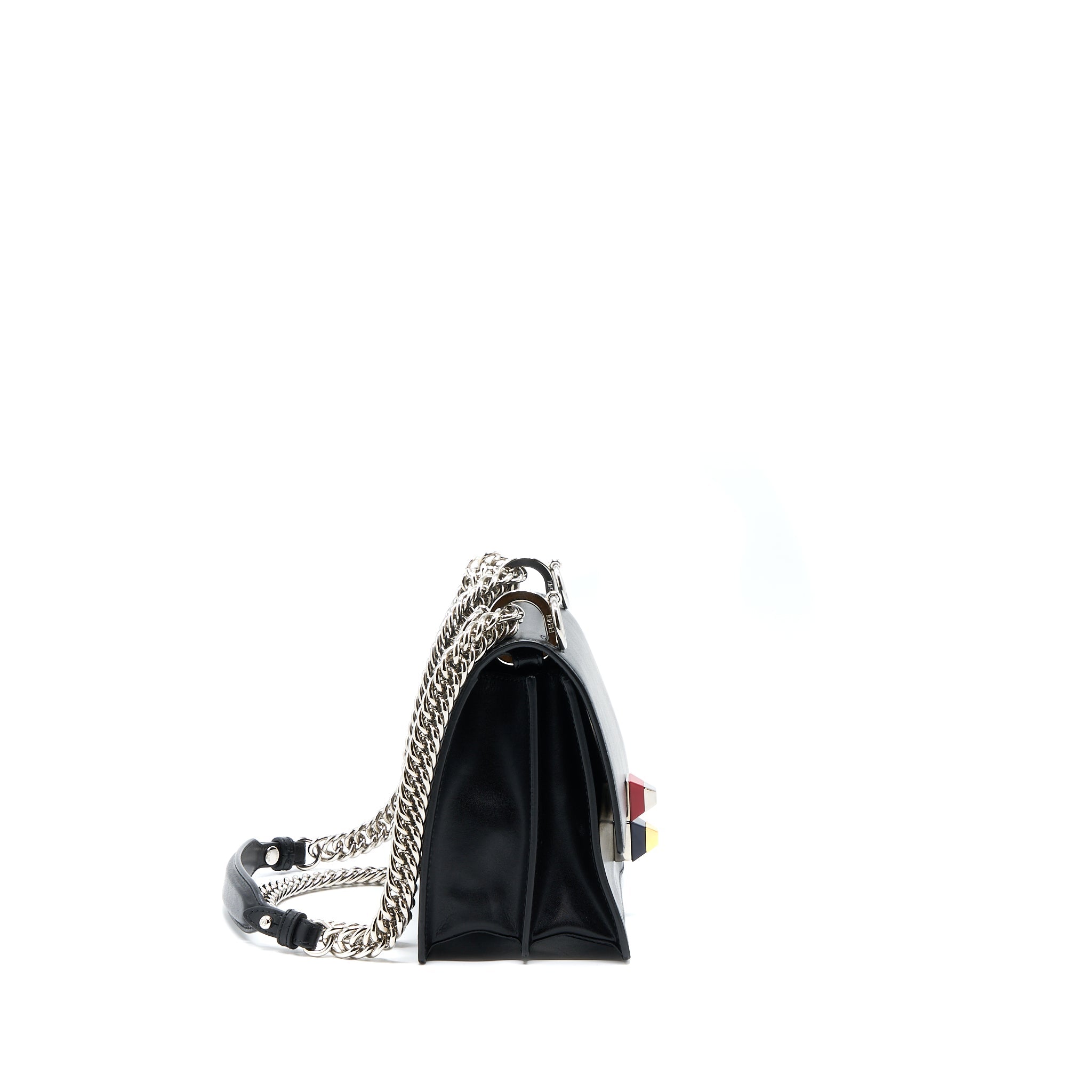 fendi-kan-i-calfskin-black-shw-with-an-extra-bag-charm