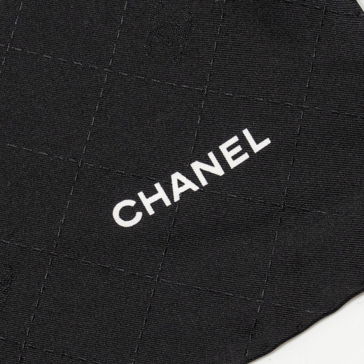 chanel-90cm-coco-s-apartment-interlocking-cc-logo-silk-scarf-black-multicolour