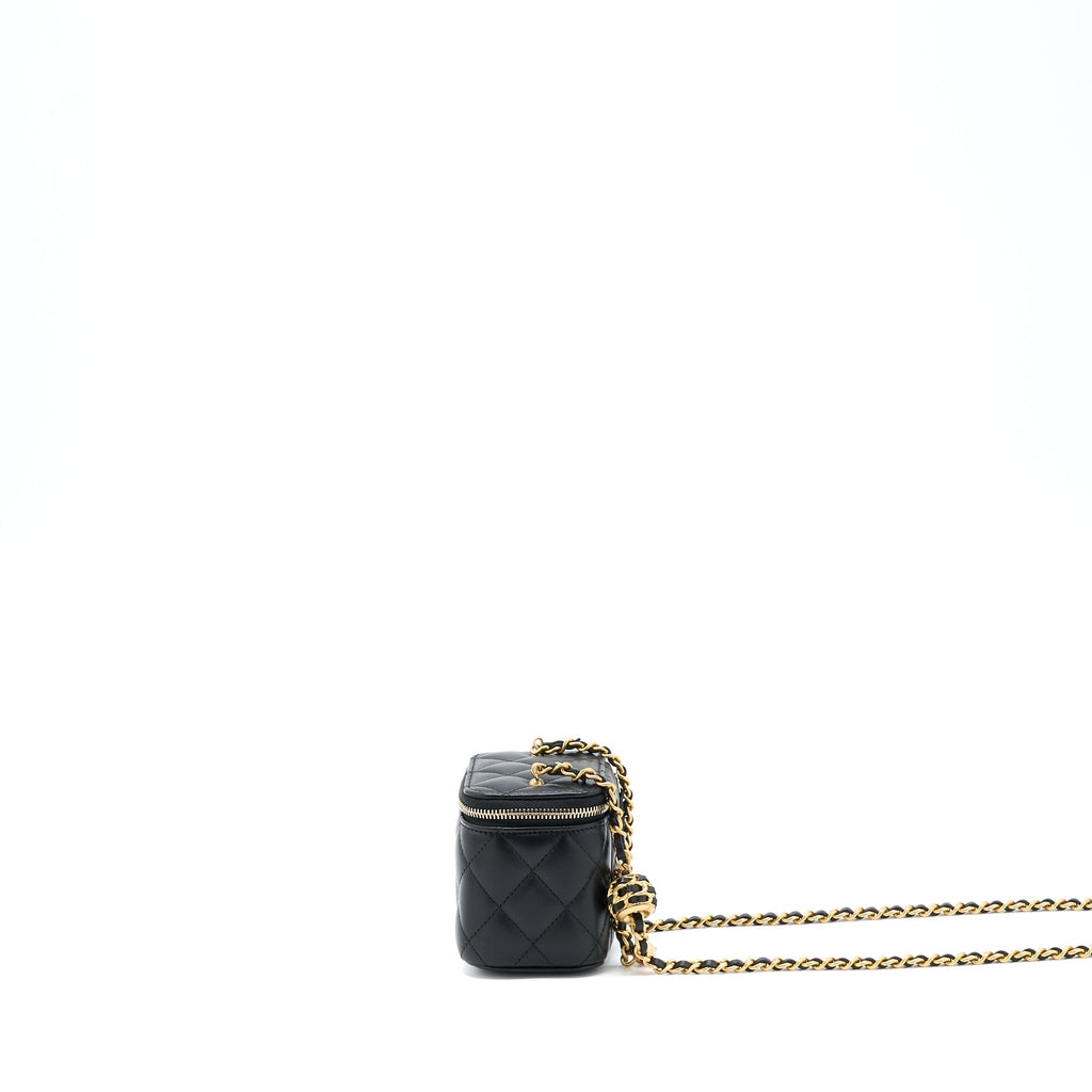 chanel-22s-pearl-crush-mini-vanity-with-chain-lambskin-black-ghw