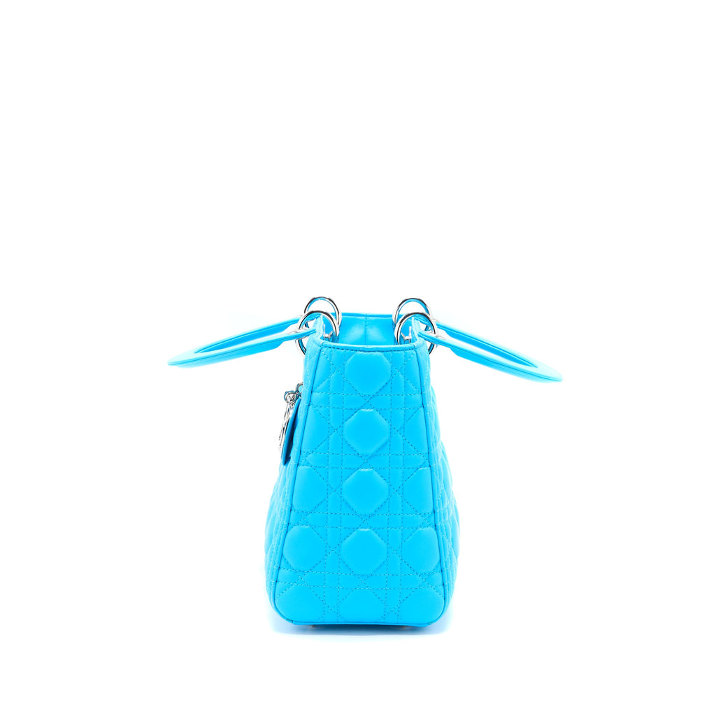 dior-medium-lady-dior-lambskin-light-blue-shw