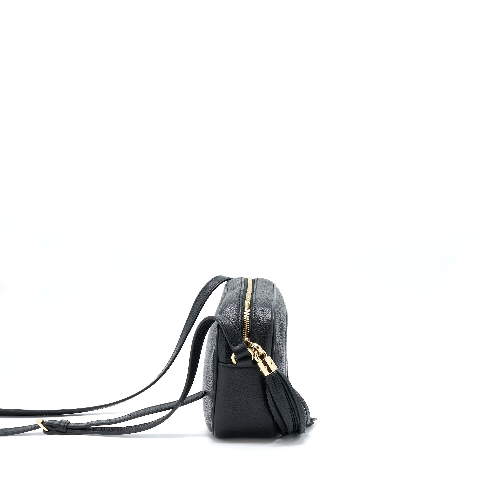 gucci-soho-camera-disco-bag-calfskin-black-ghw