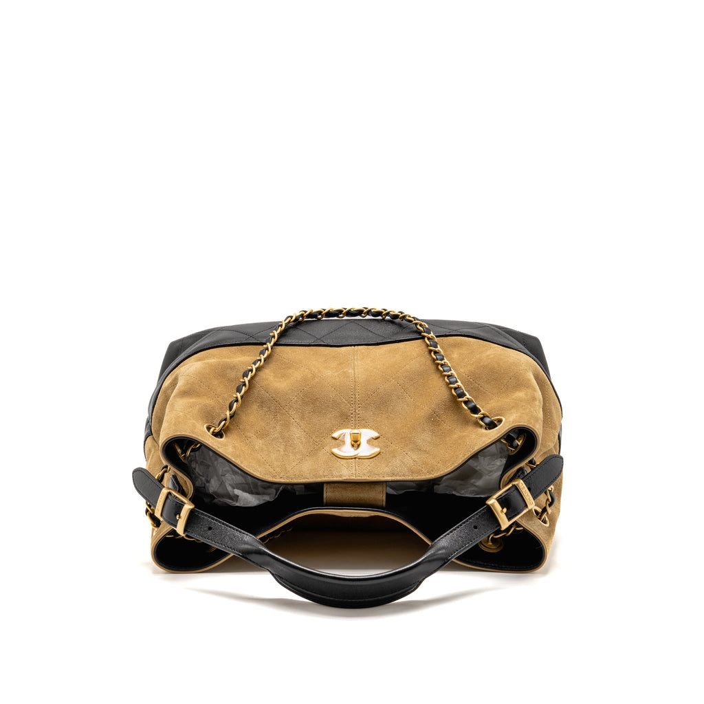 chanel-small-shopping-bag-suede-shiny-lambskin-beige-black-ghw-microchip-2