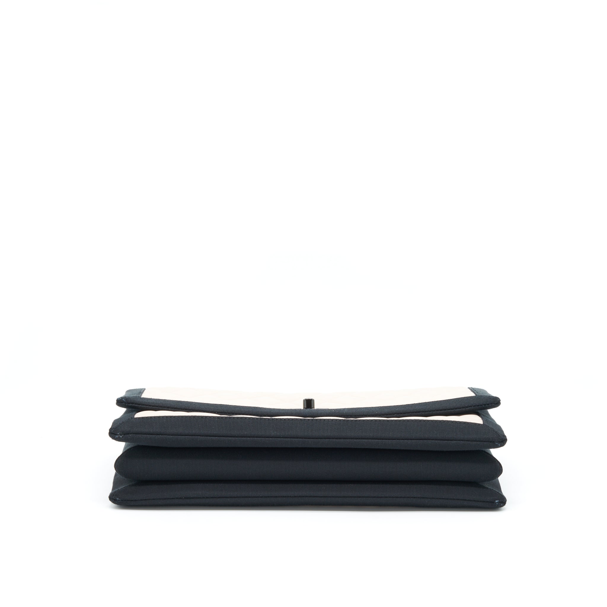 chanel-seasonal-flap-bag-lambskin-light-beige-black-hardware