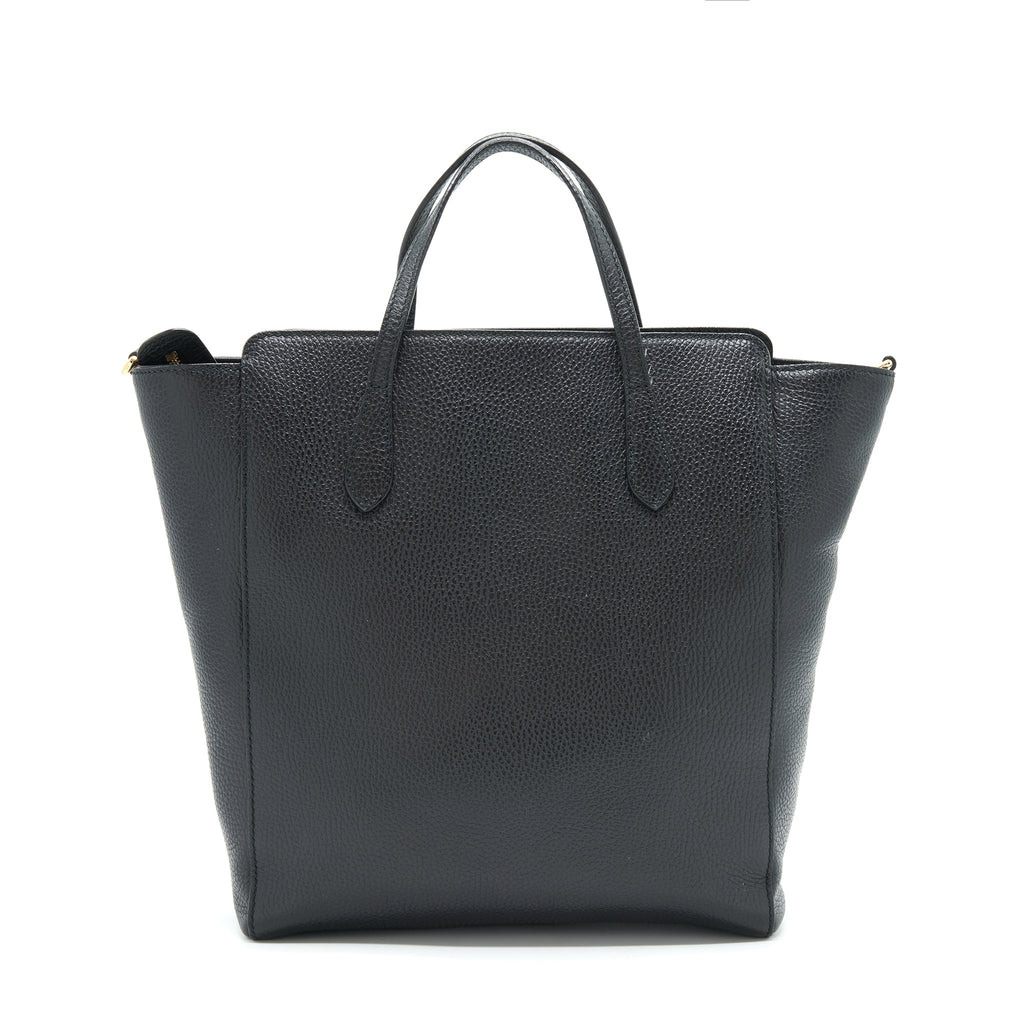 gucci-grained-calfskin-tote-bag-black-with-long-strap